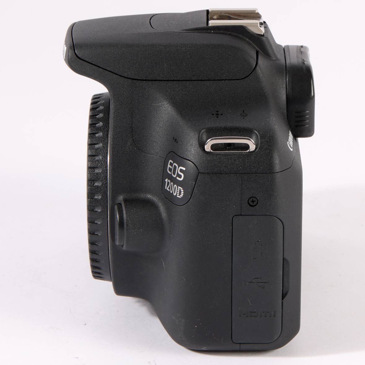 DSLR-Kamera Canon EOS 200d mit kit Objektiv Canon EF-S18-55mm IS STM