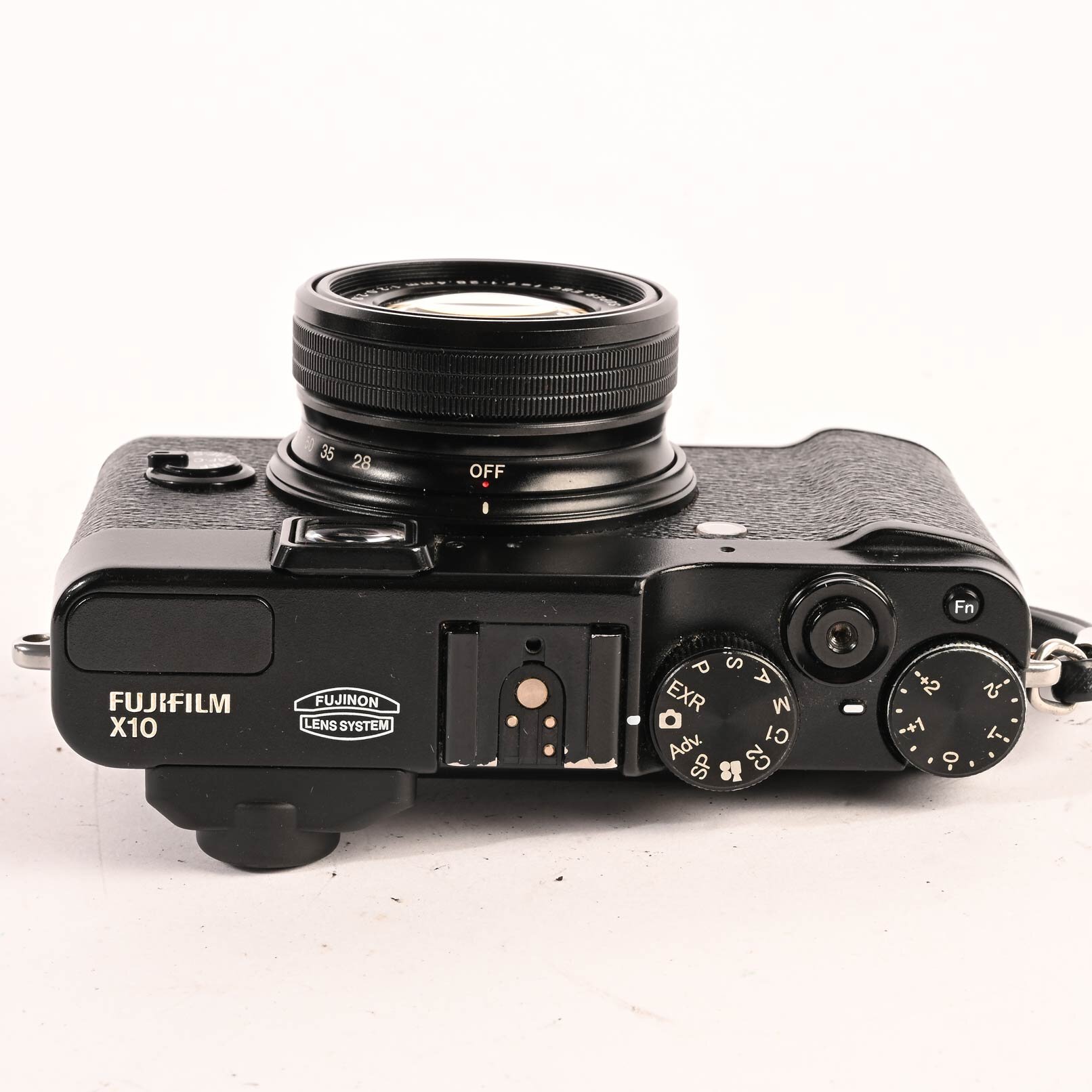 Fujifilm X10 12.0MP Digitalkamera