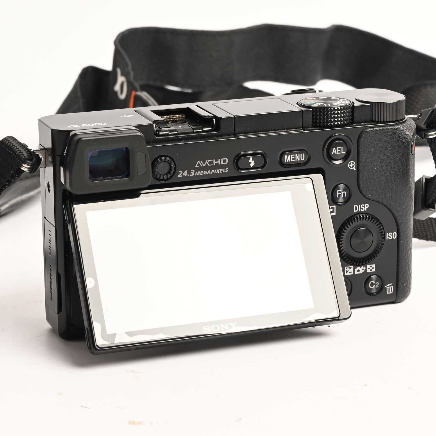Sony Alpha ILCE-6000 24.3 MP Digitalkamera body schwarz