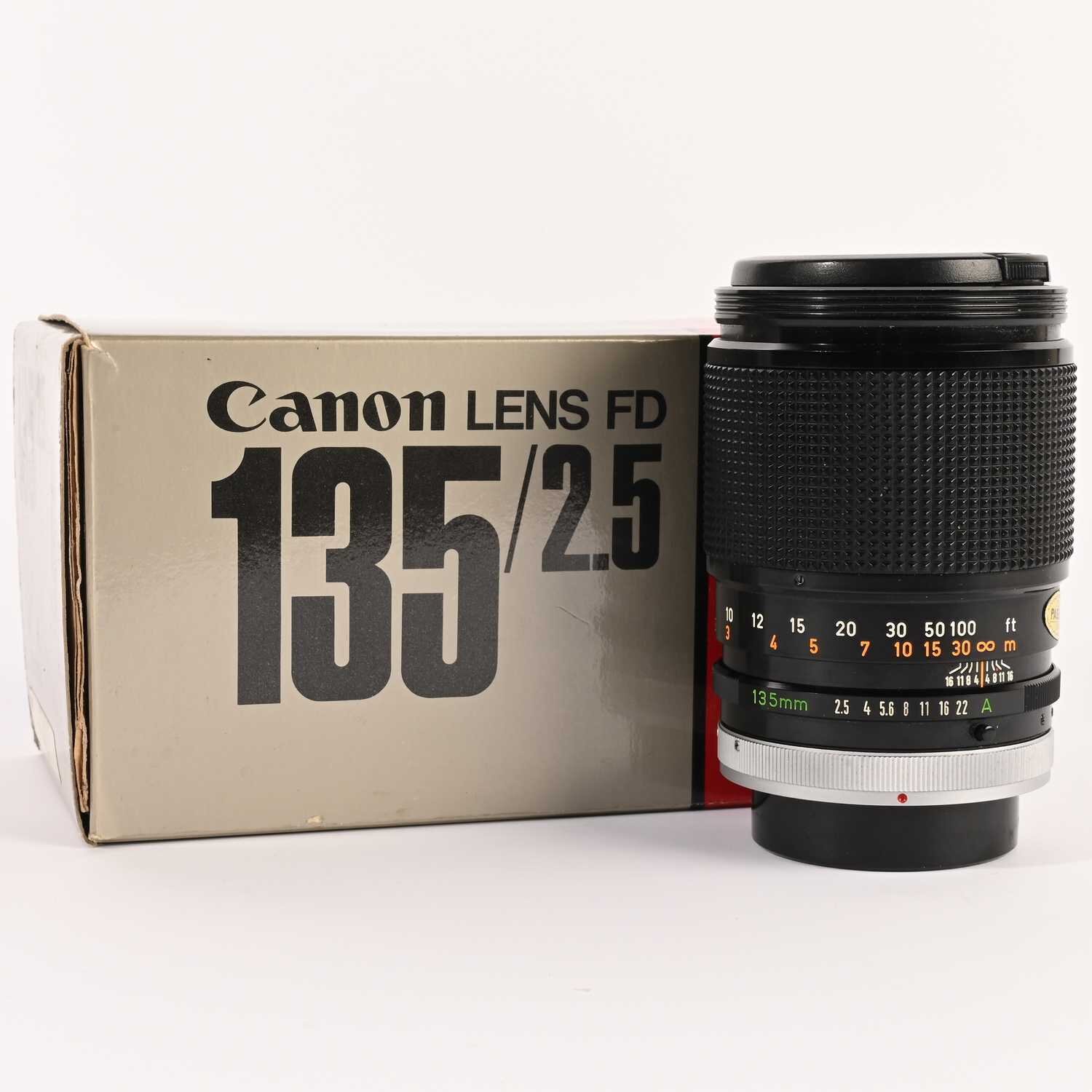 Canon FD 2,5 / 135 mm S.C. analog