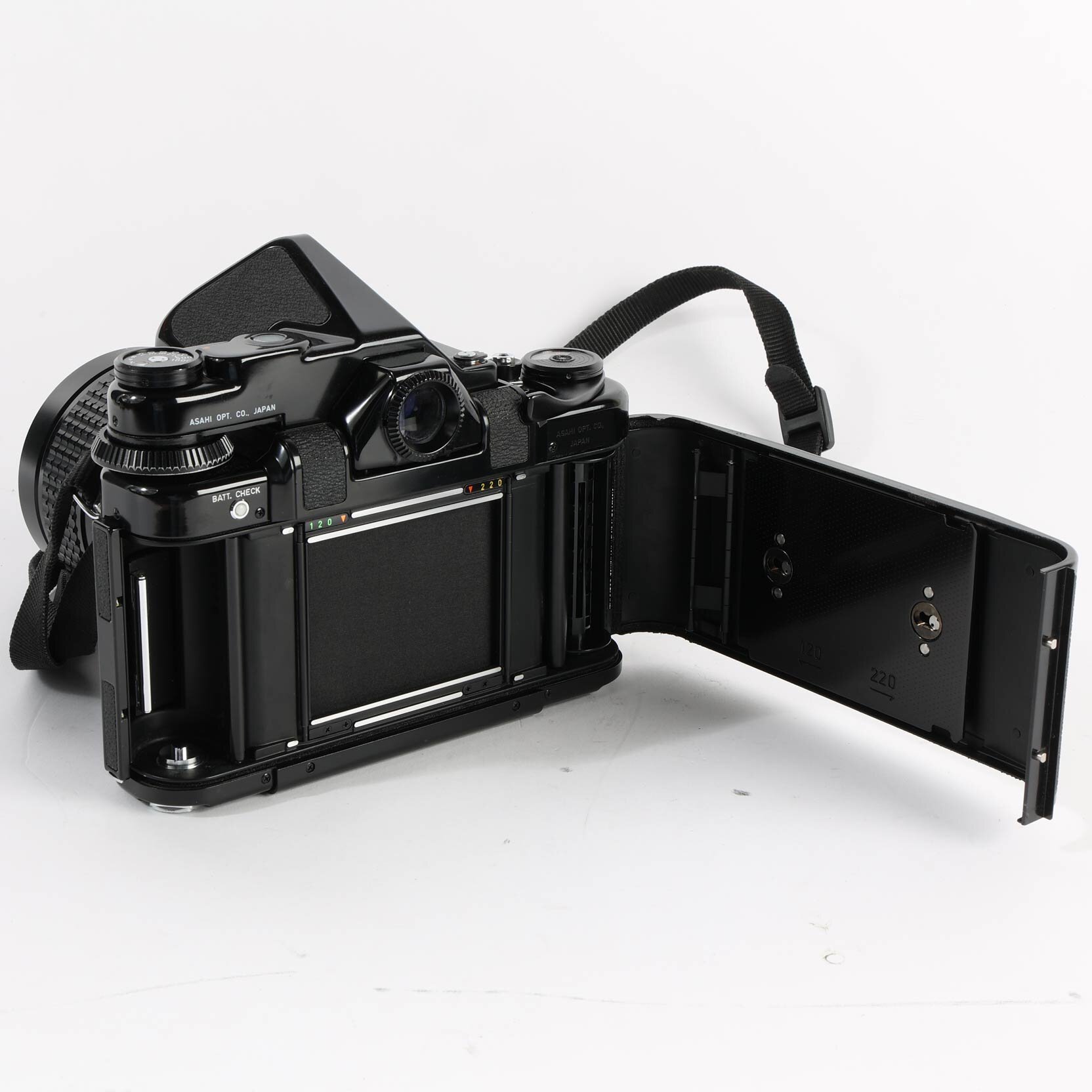 Asahi Pentax 6x7 SMC 75mm f/4.5 TTL-Prisma
