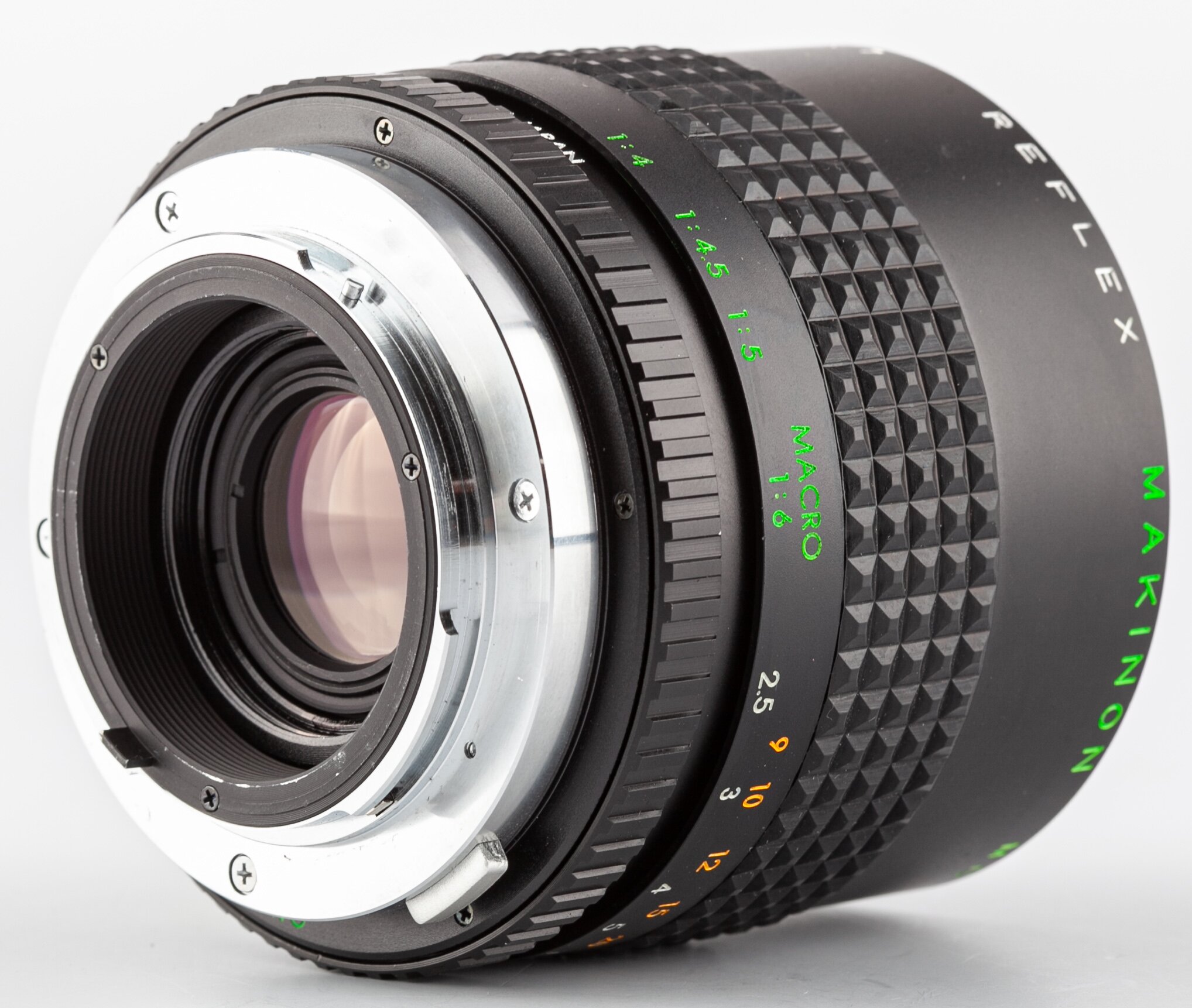 Olympus OM Makinon Reflex 300mm 5,6 MC