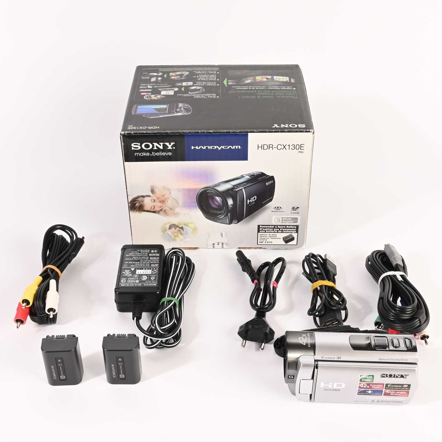 Sony HDR-CX130E HD-Videokamera 3,3MP 30x optisch 42x digital Zoom PAL