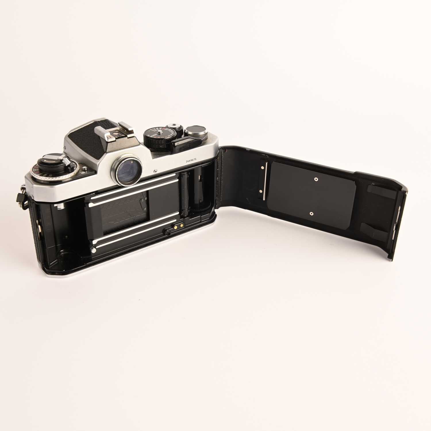 Nikon FE2 Schwarz SLR Spiegelreflexkamera