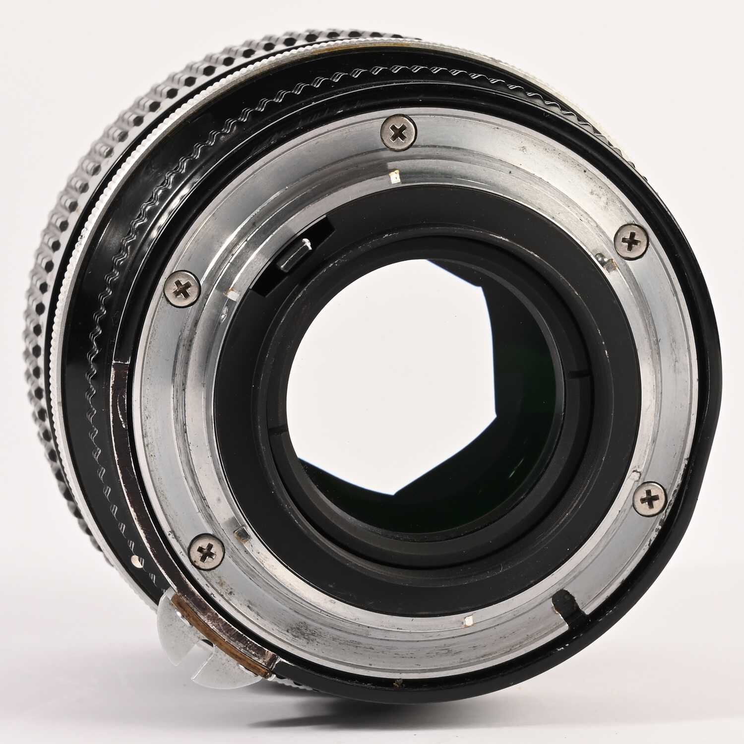 Nikon Nikkor 85mm 1:1,8 Objektiv Ais