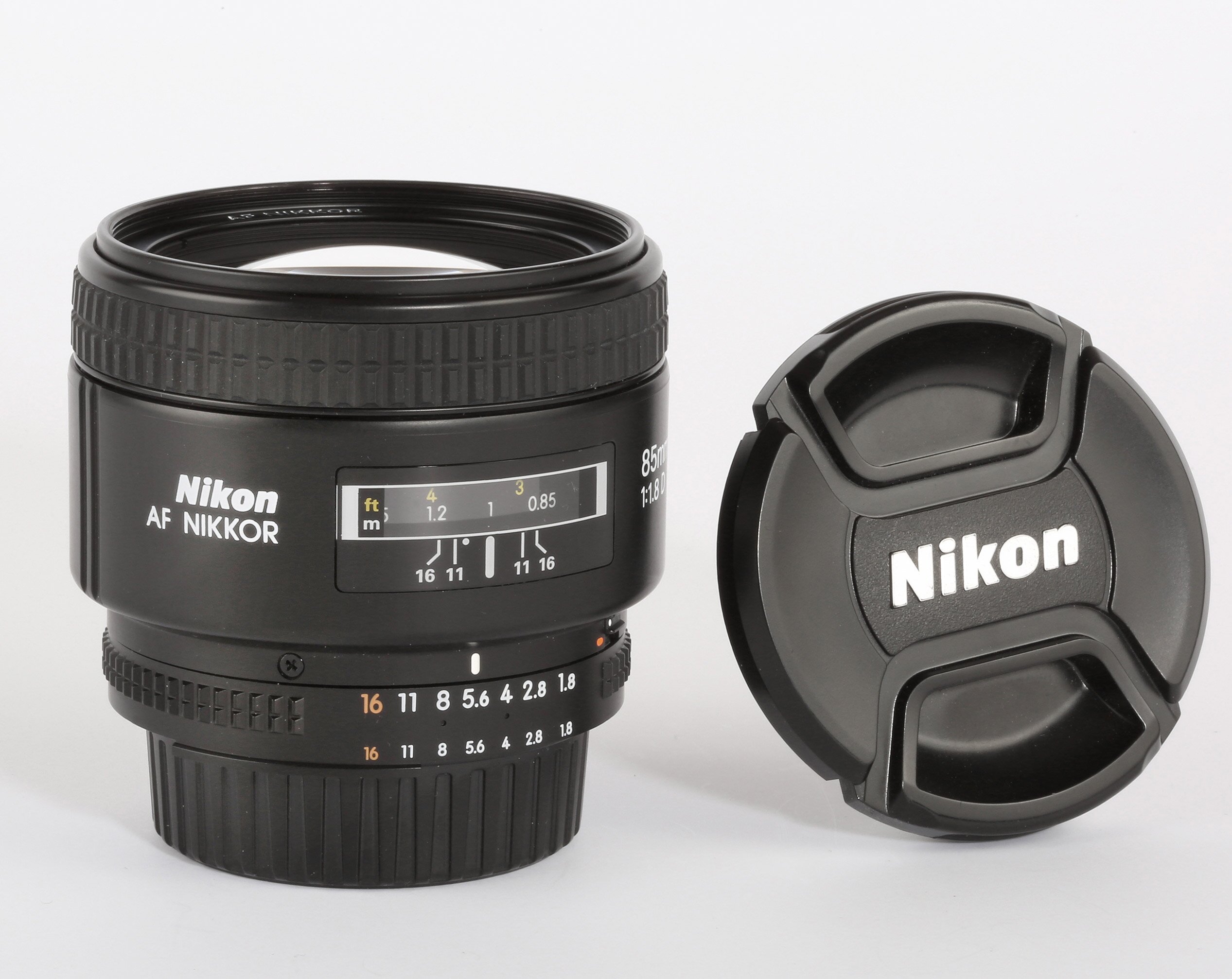 Nikon AF Nikkor 85mm 1,8 D