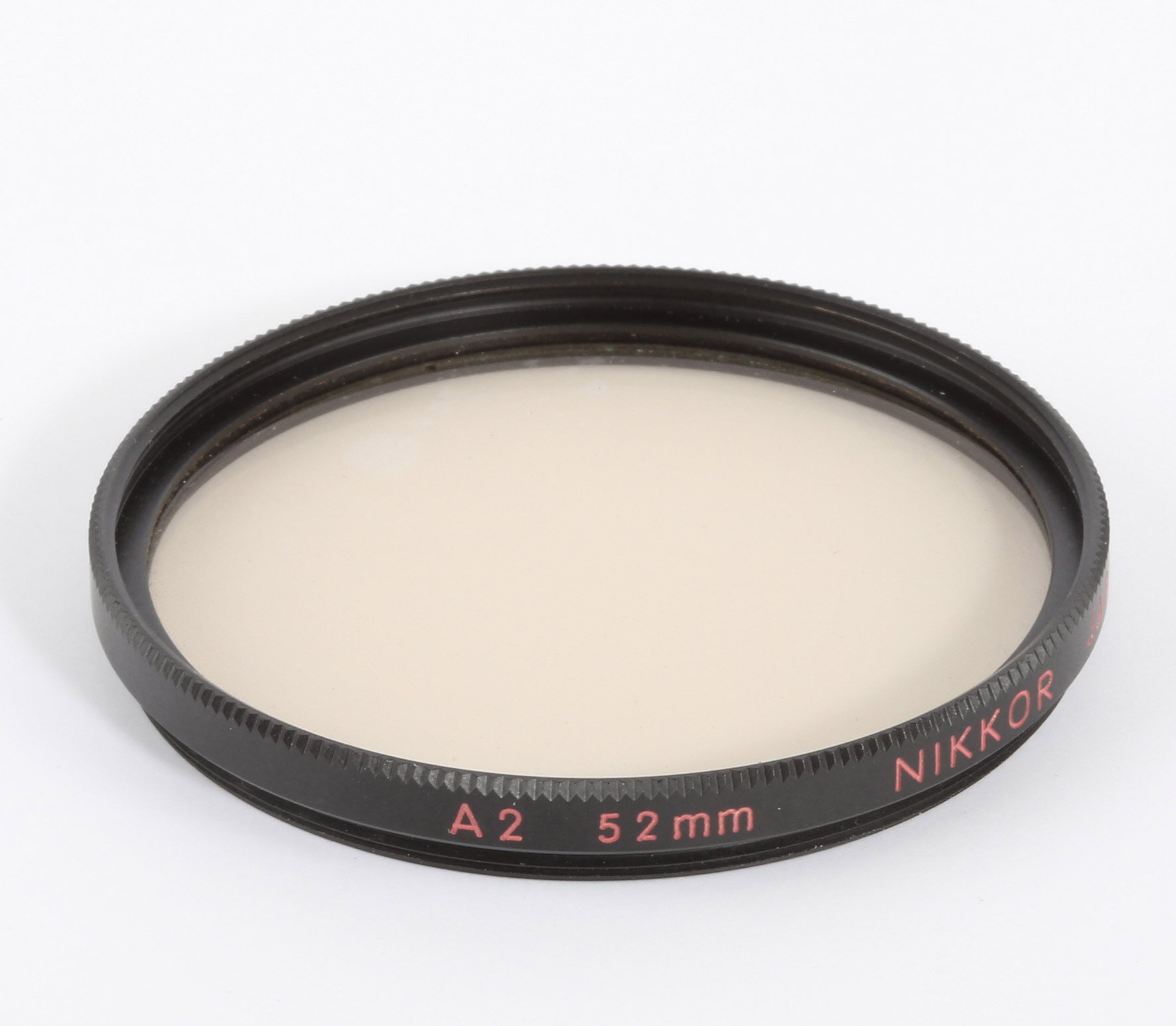 Nikon F A2  52mm Nikkor-Filter with some spots