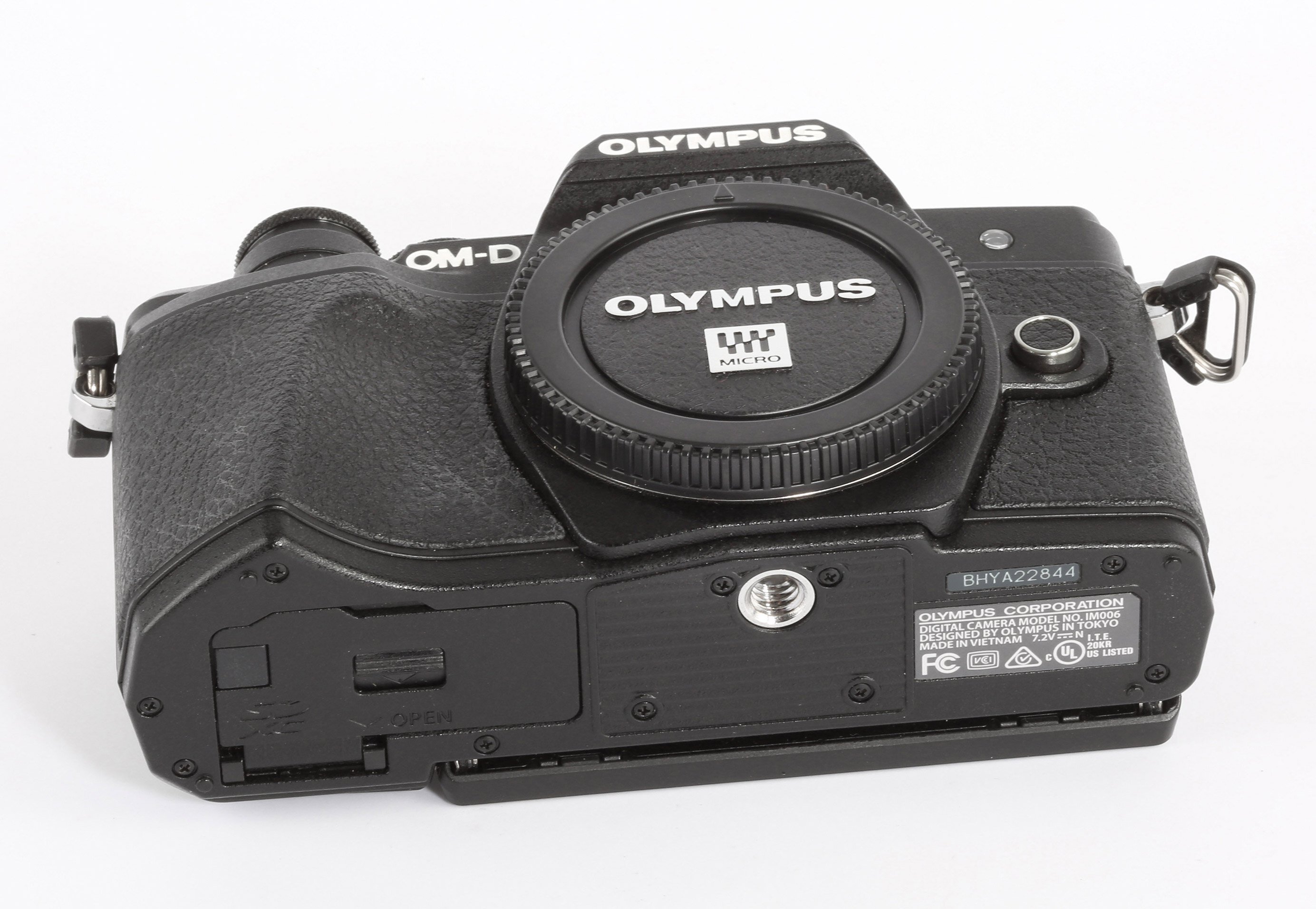 Olympus OM-D E-M10 III
