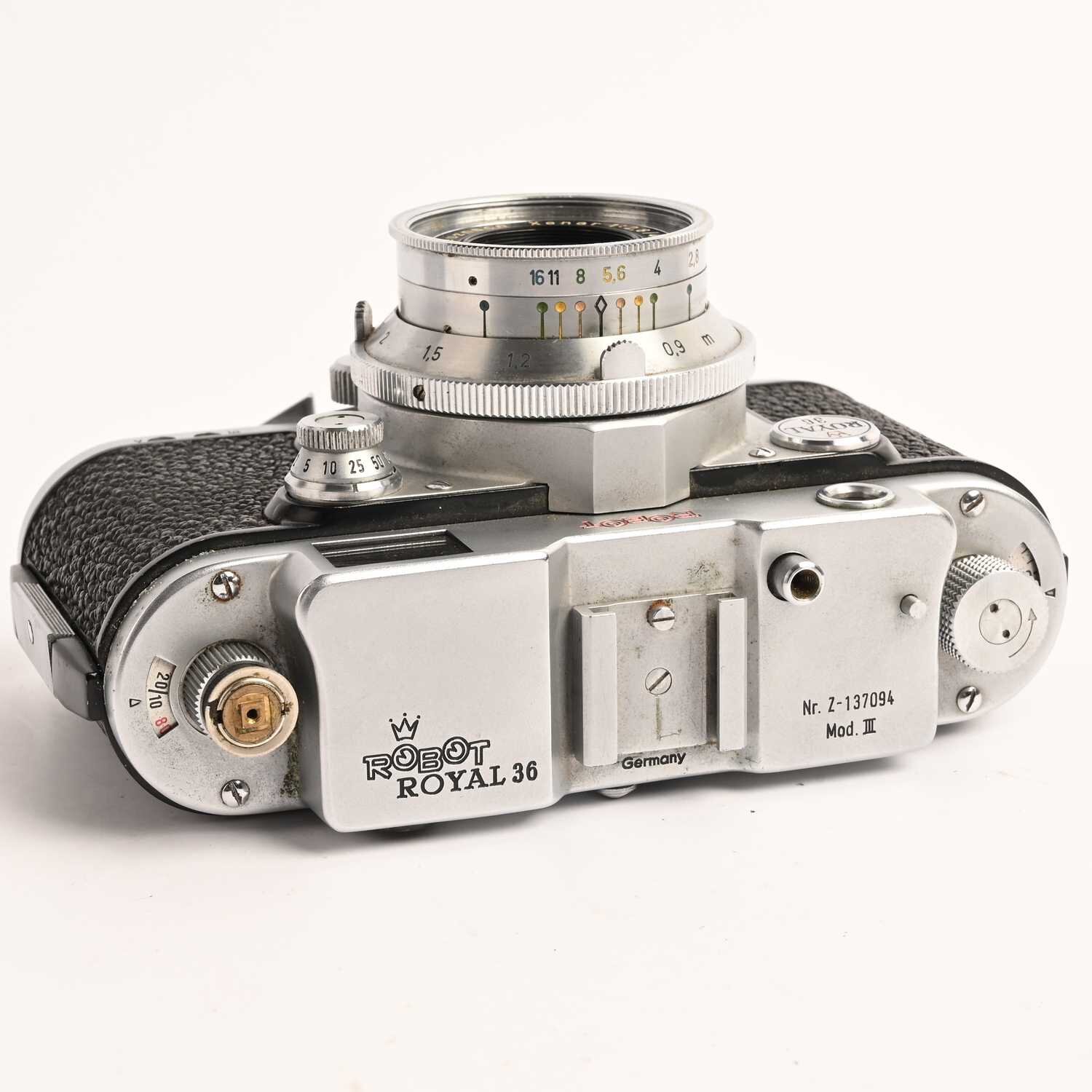 Robot Royal 36 Mod. III Schneider Xenar 45mm f2,8