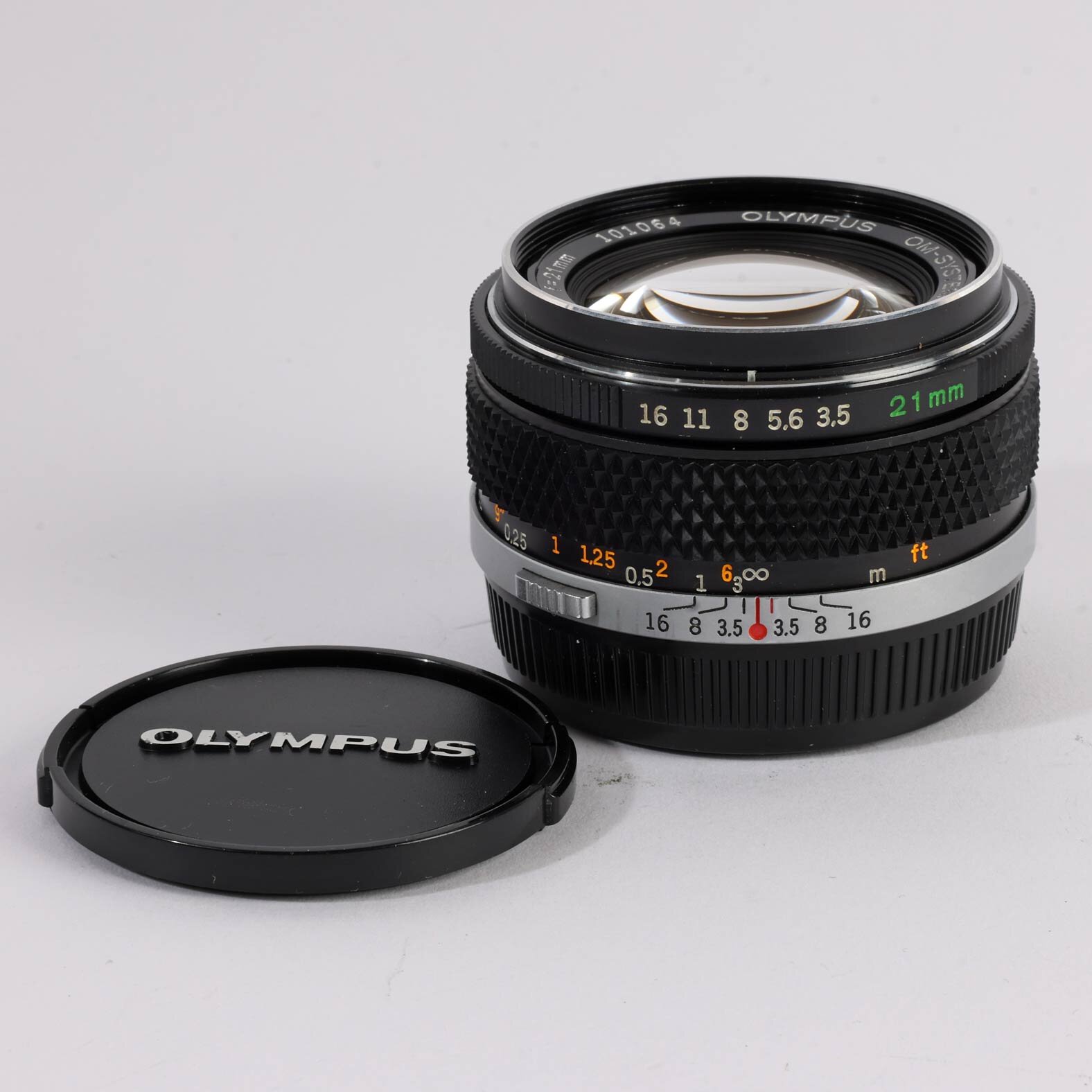 Olympus Zuiko  21mm 3.5 Auto-W 1:3,5/21 mm