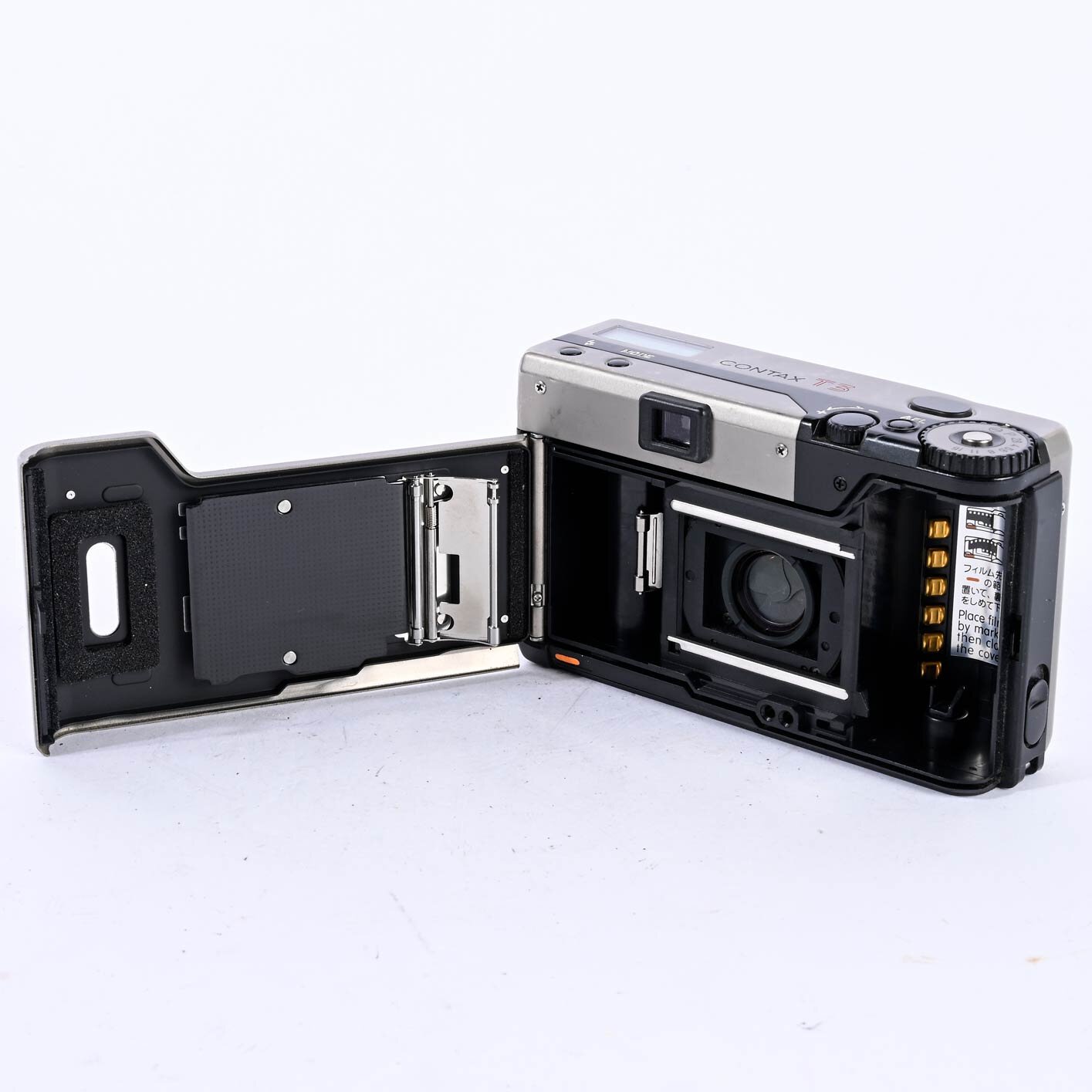Contax T3 Sonnar 2,8/35 T* Titanium Silver analoge Kompaktkamera 35 mm