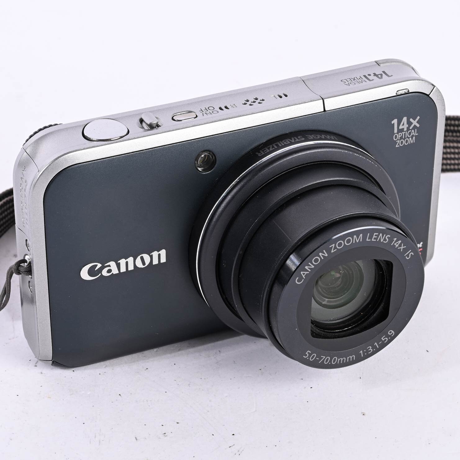 Canon PowerShot SX210 IS 14.1MP 14x optical Zoom Digital Camera Schwarz