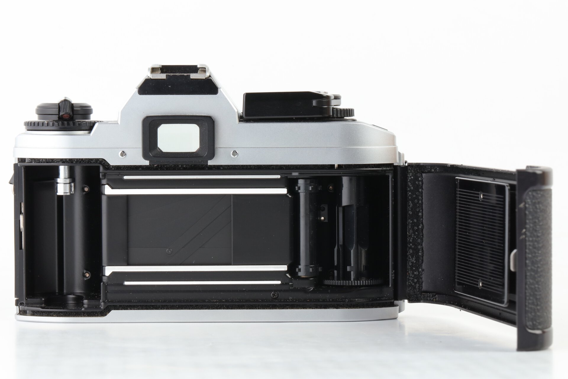 Nikon FG-20 chrom Gehäuse