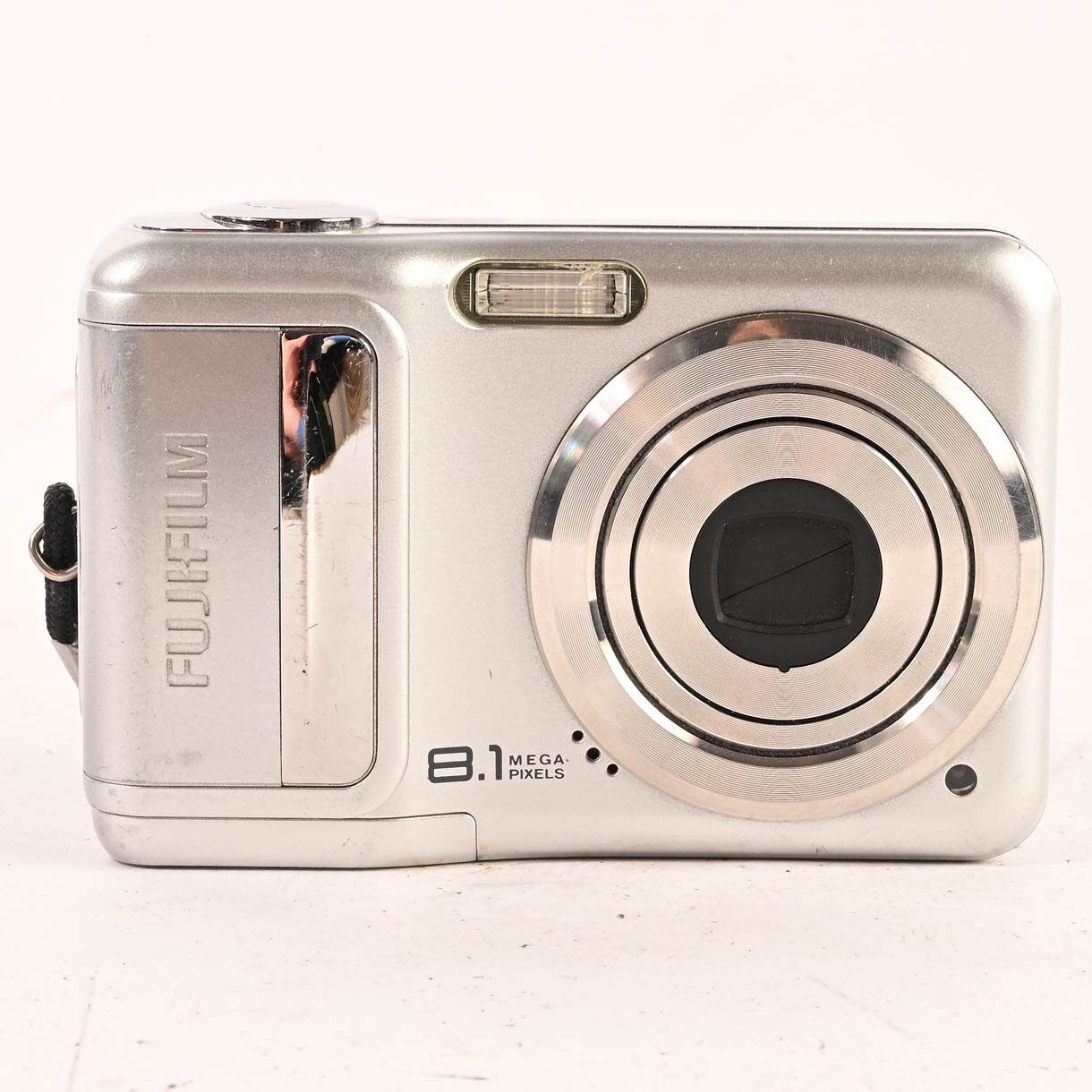 Fuji FinePix A850 8 MP 36-108mm f2,8-4,9 Top Zustand