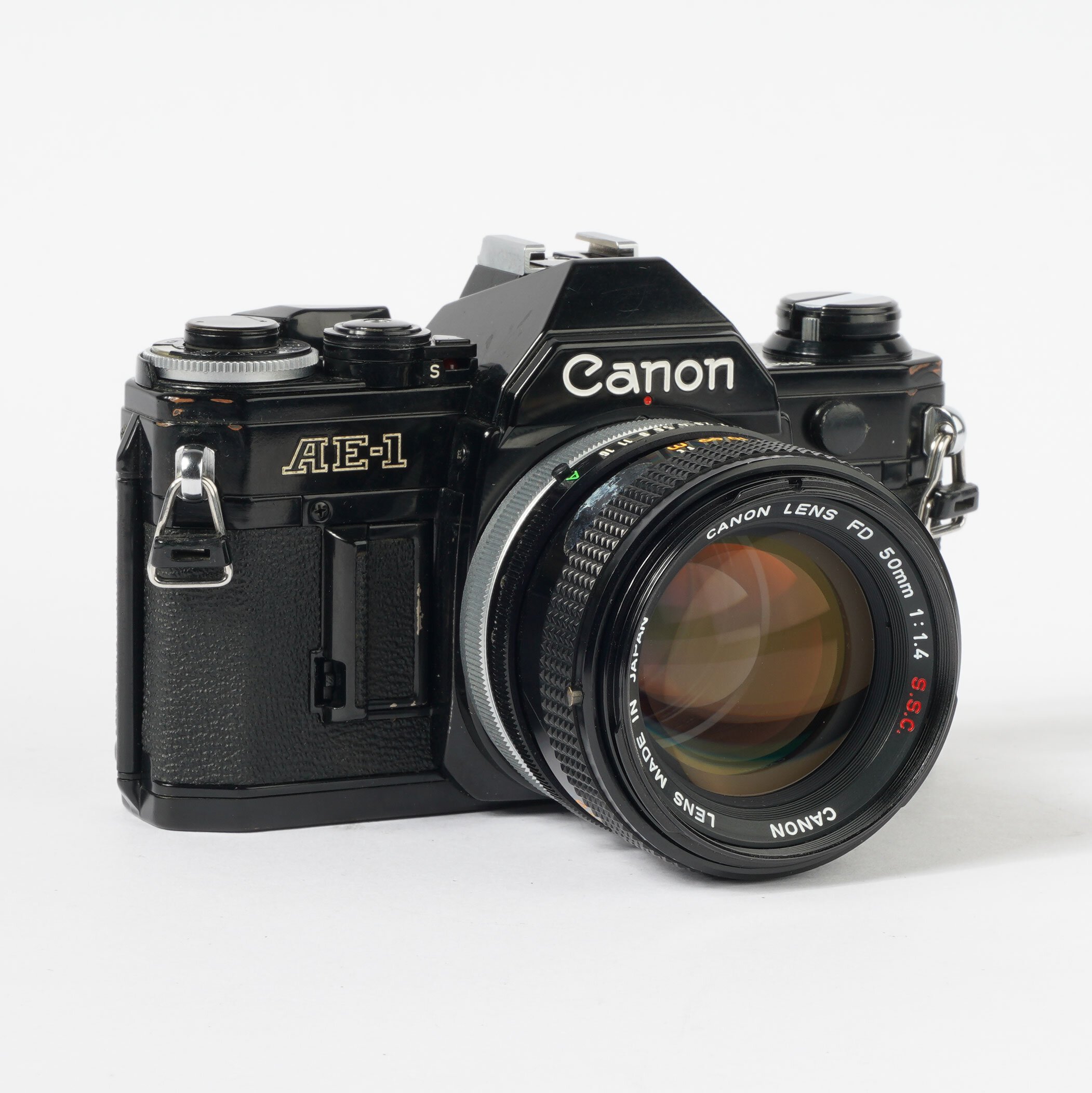 Canon AE-1 FD 1.4/50mm S.S.C.