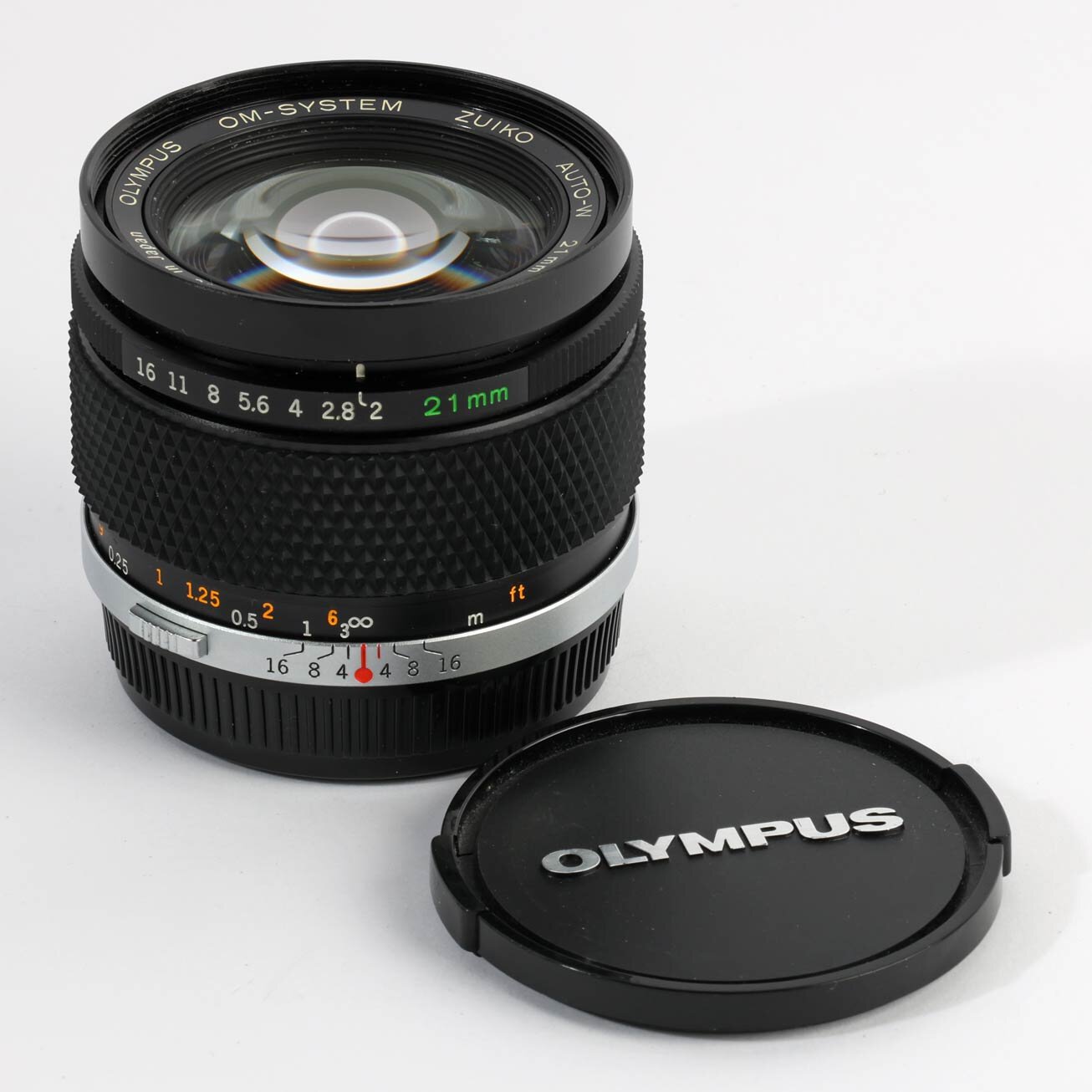 Olympus OM-System Zuiko MC Auto-W 2,0/21 Weitwinkel
