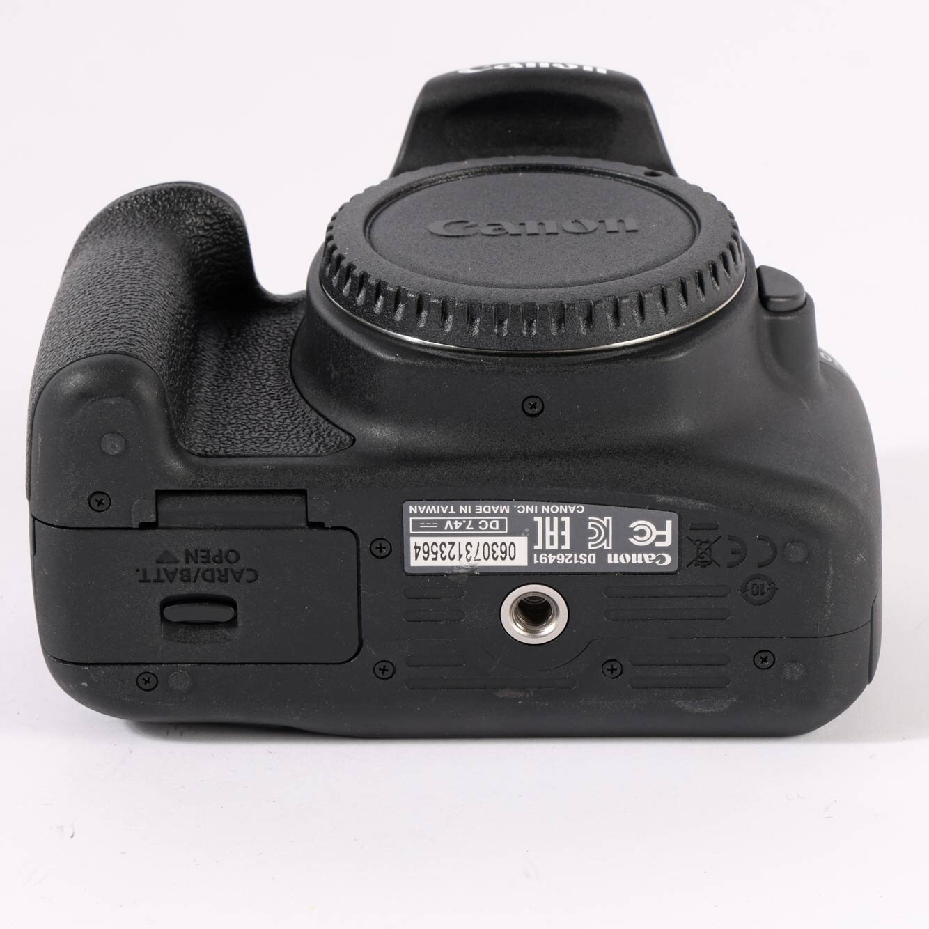 DSLR-Kamera Canon EOS 200d mit kit Objektiv Canon EF-S18-55mm IS STM