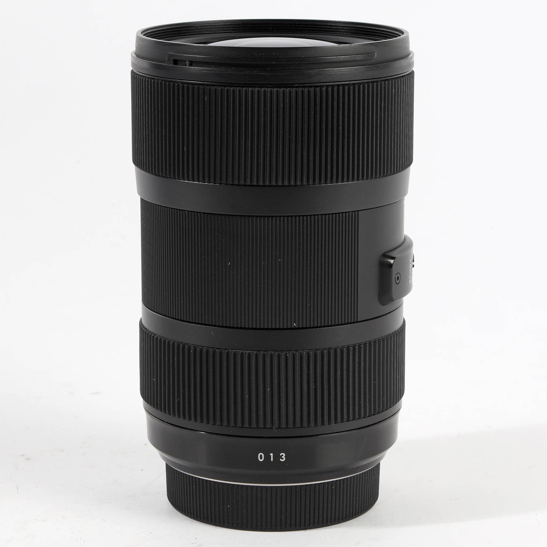 Sigma Art 18-35mm F1.8 HSM DC Objektiv Sony A-Mount