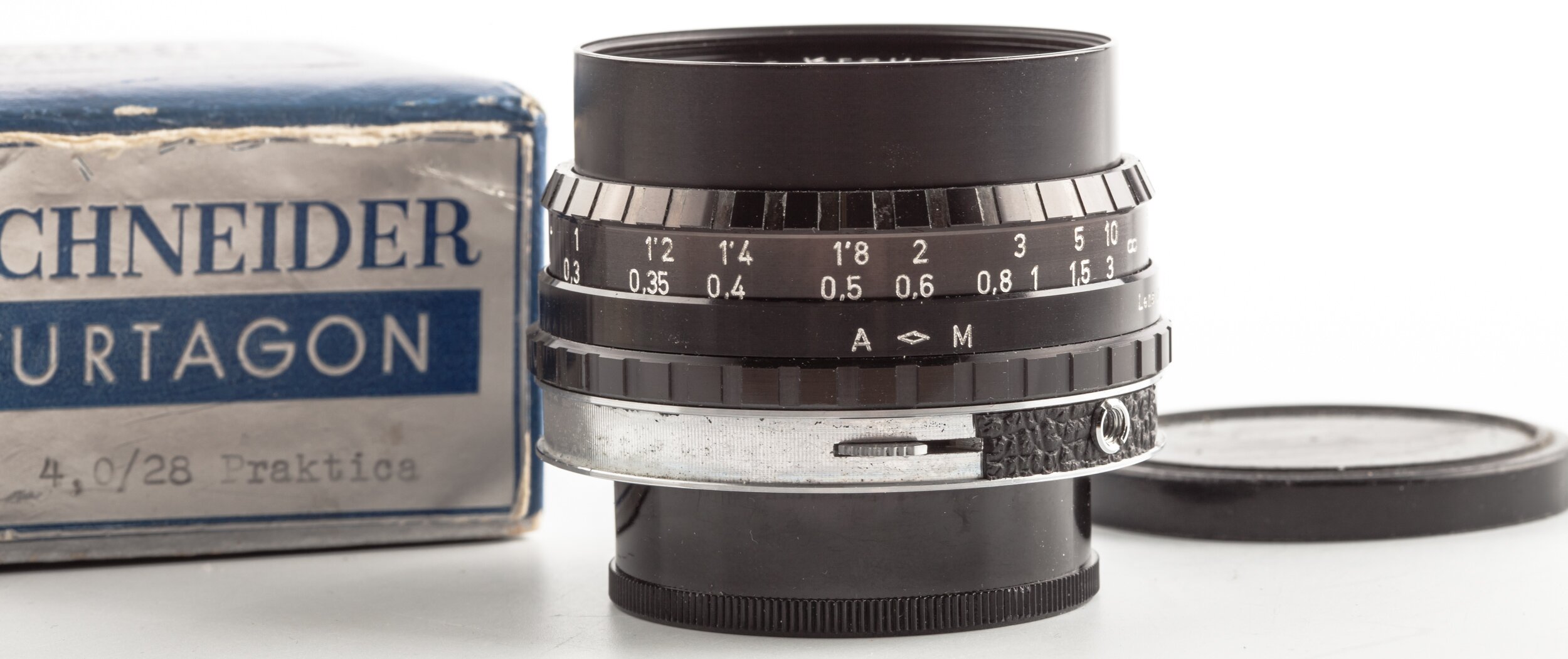 Schneider-Kreuznach Curtagon 28mm F4.0 M42