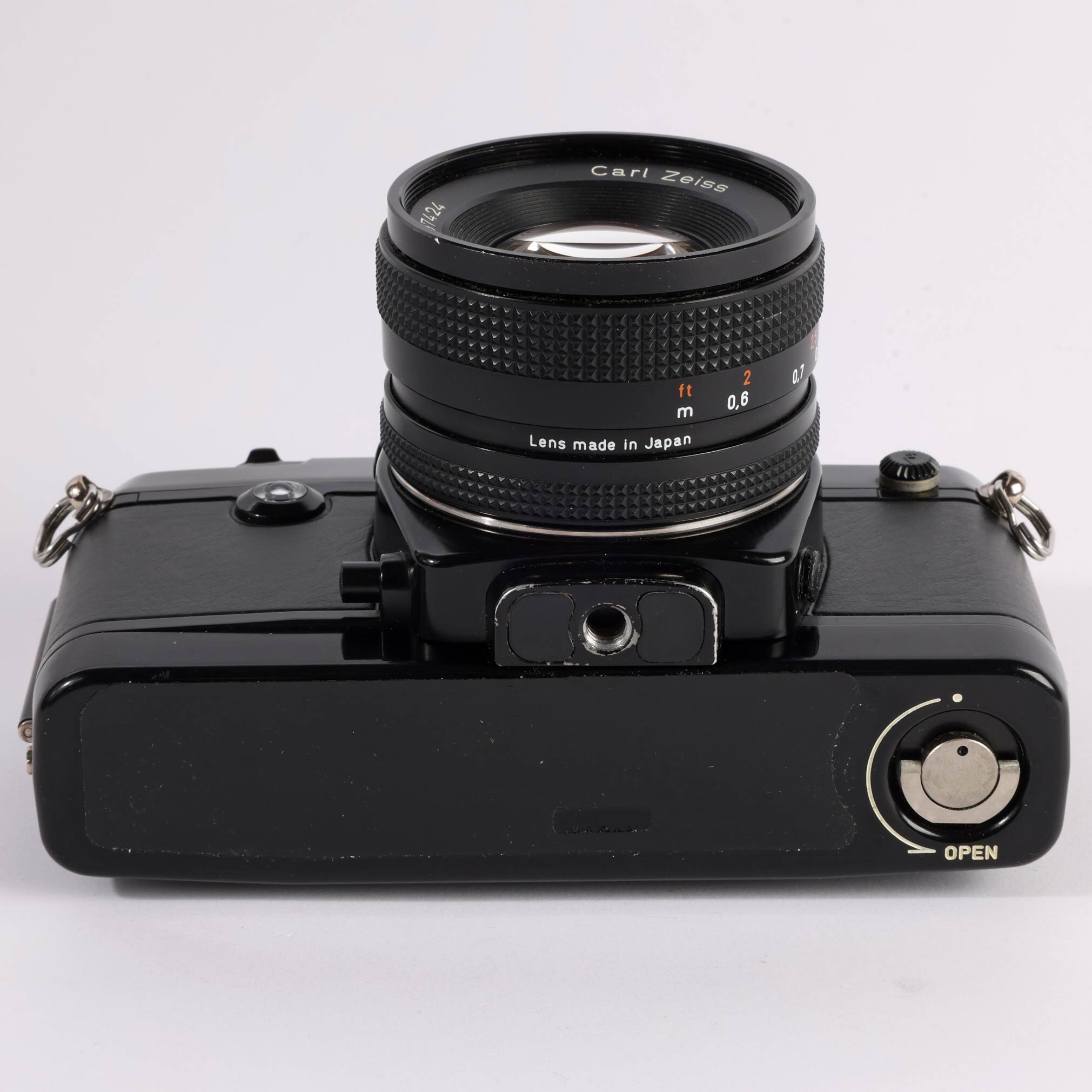 Contax 137 MD Quartz +Carl Zeiss Planar 1,7/50mm