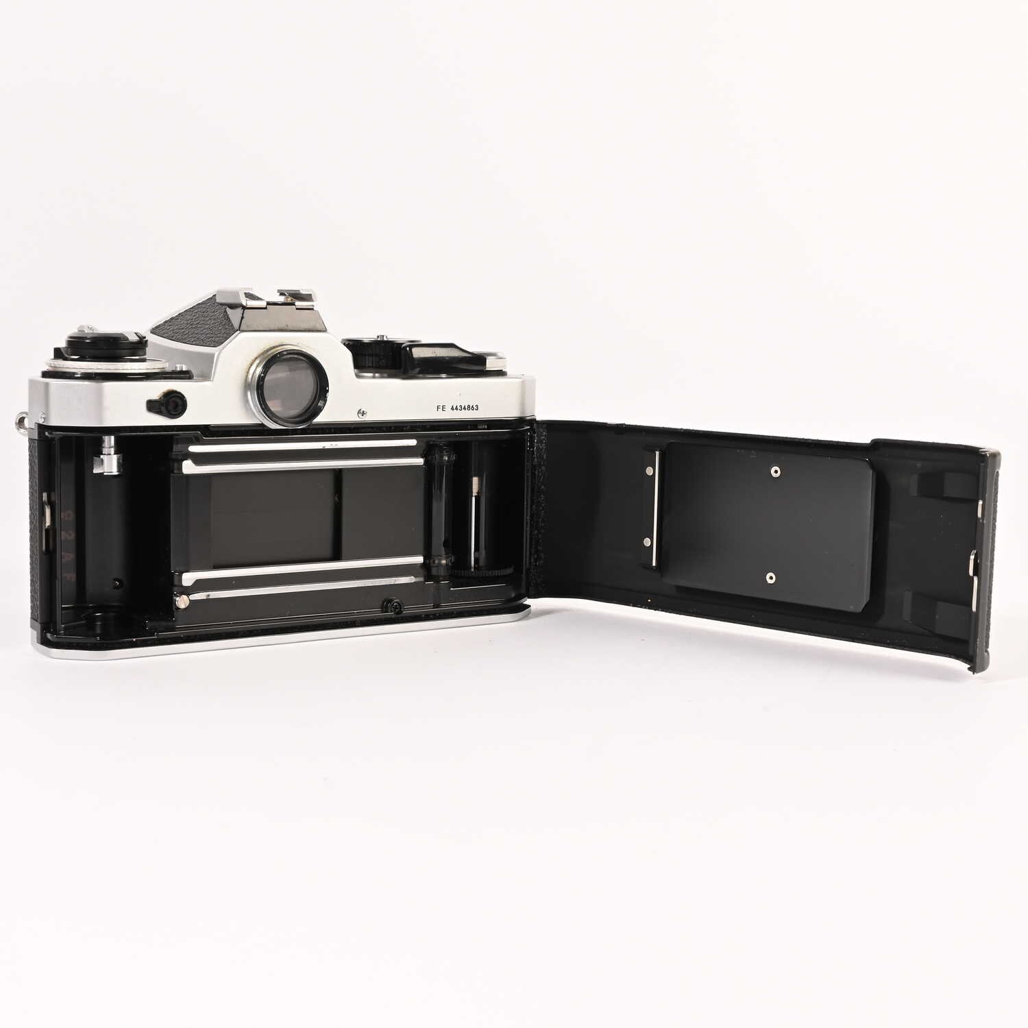 Nikon FE Nikkor 50/1,8 Ais