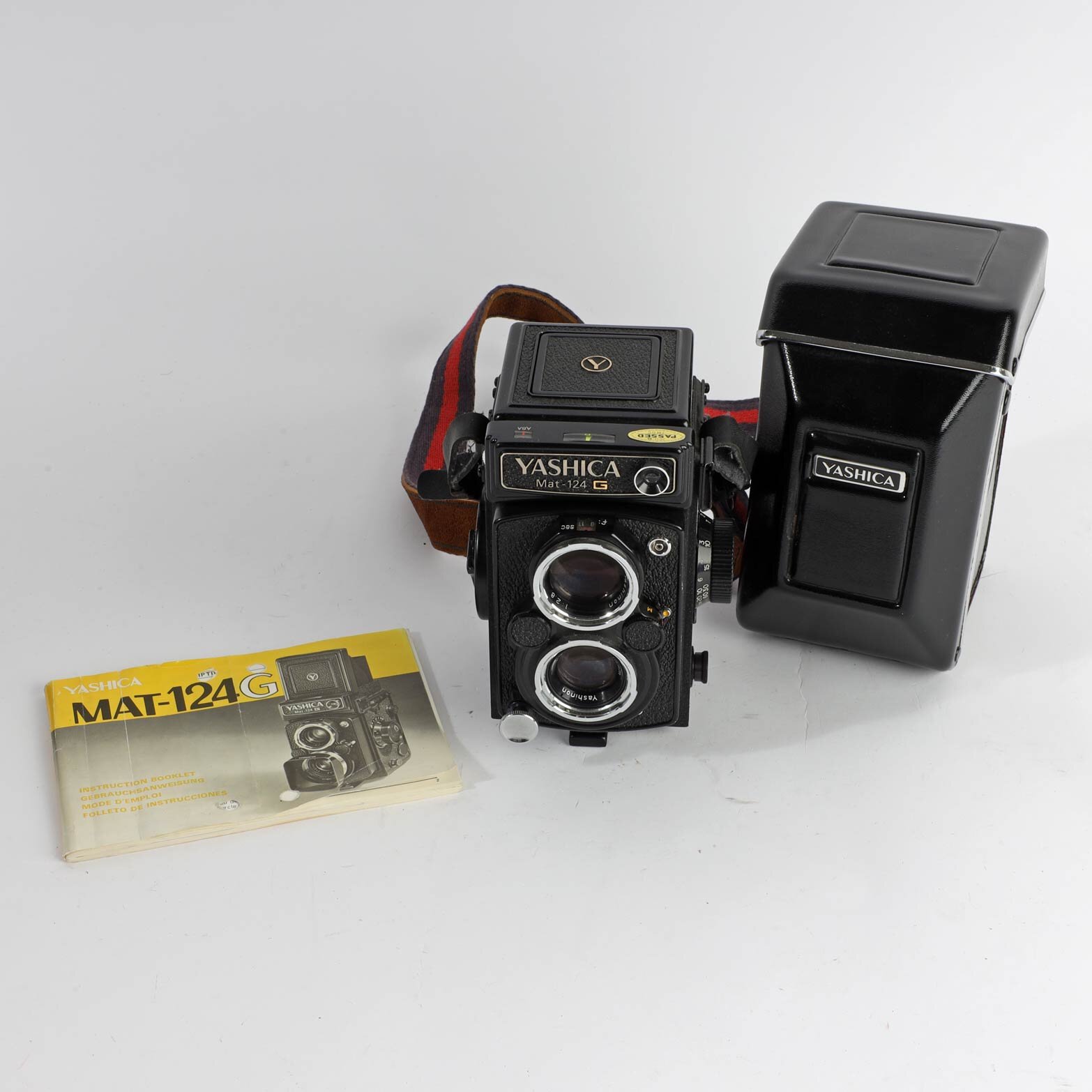 Yashica Mat 124 G