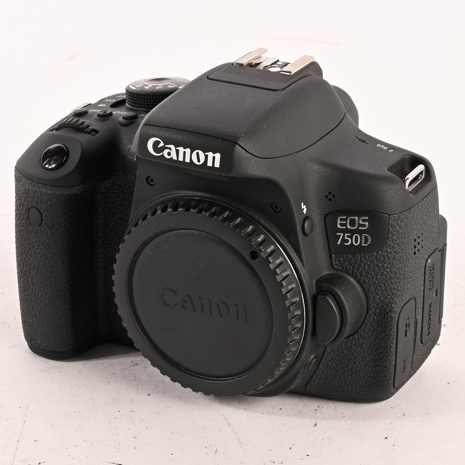Canon EOS 750D