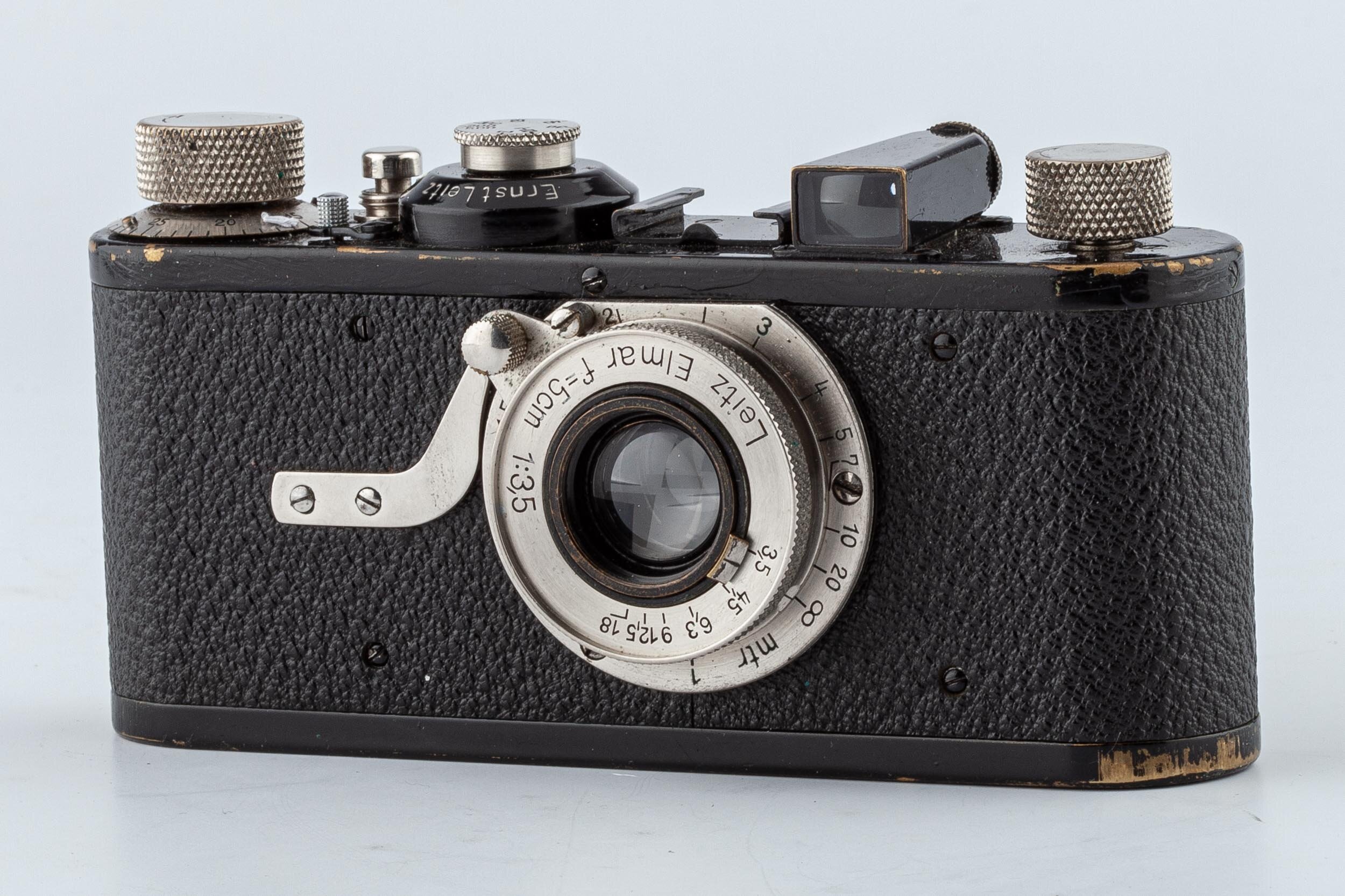 Leitz Leica I Elmar 3,5/5cm camera number 9497