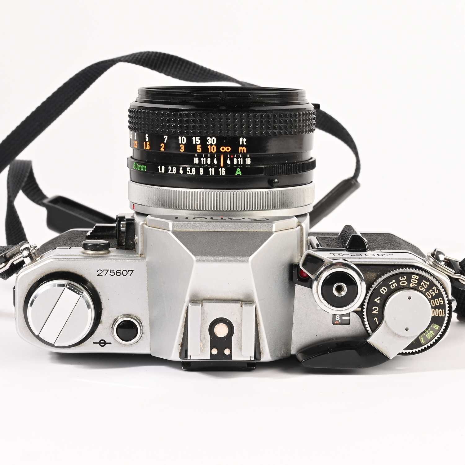 Canon AE-1 Spiegelreflexkamera analog film  Canon Lens FD 1,8 S.C.
