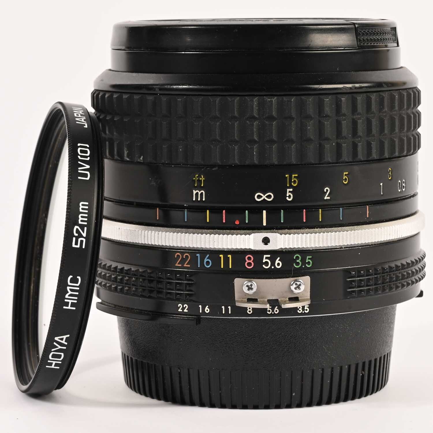 Nikon 3,5/28mm AI/S MF