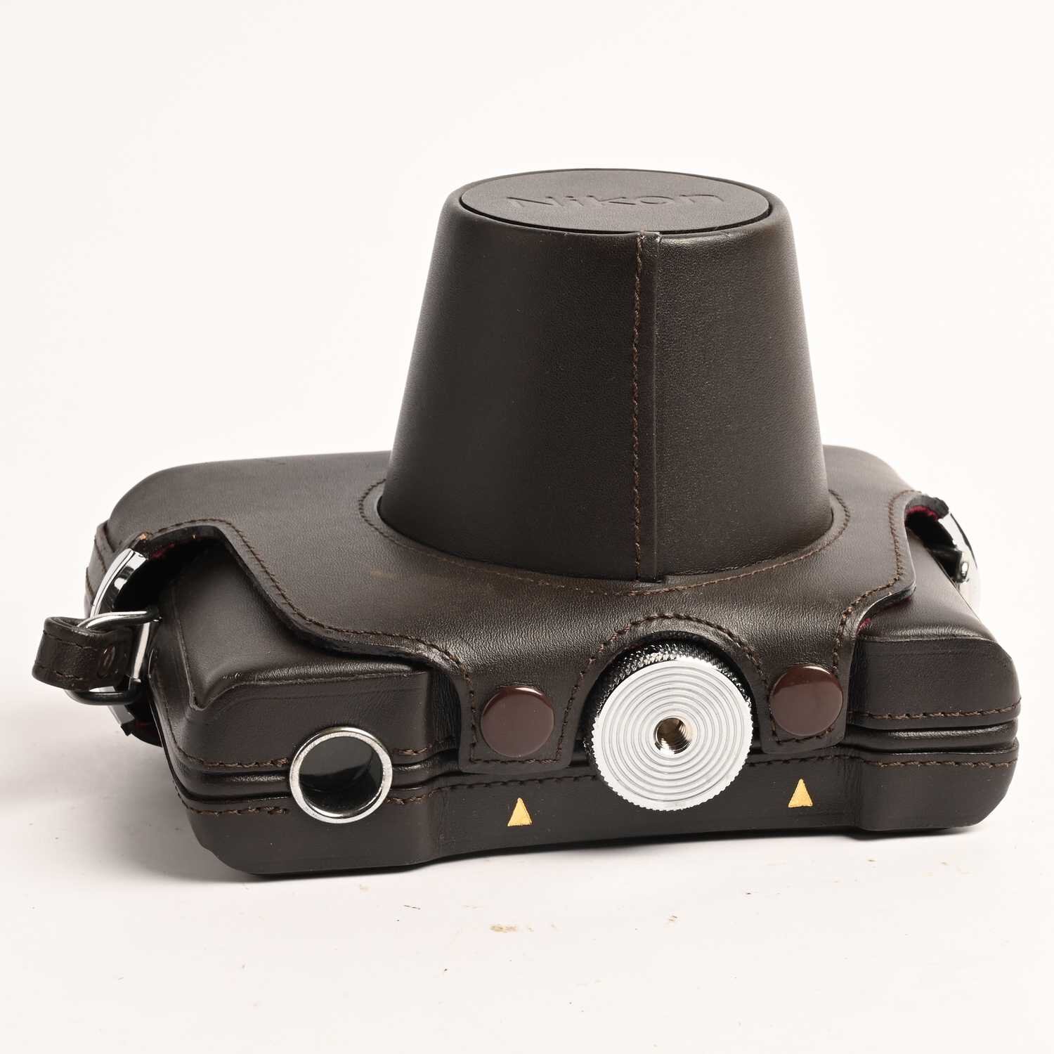 Nikon S3 Year 2000 Limited Edition Genuine leather Case Beiretschaftstasche Nikon S3 /SP