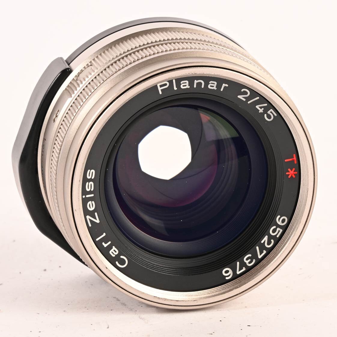 Contax G2 Planar 2/45 T*