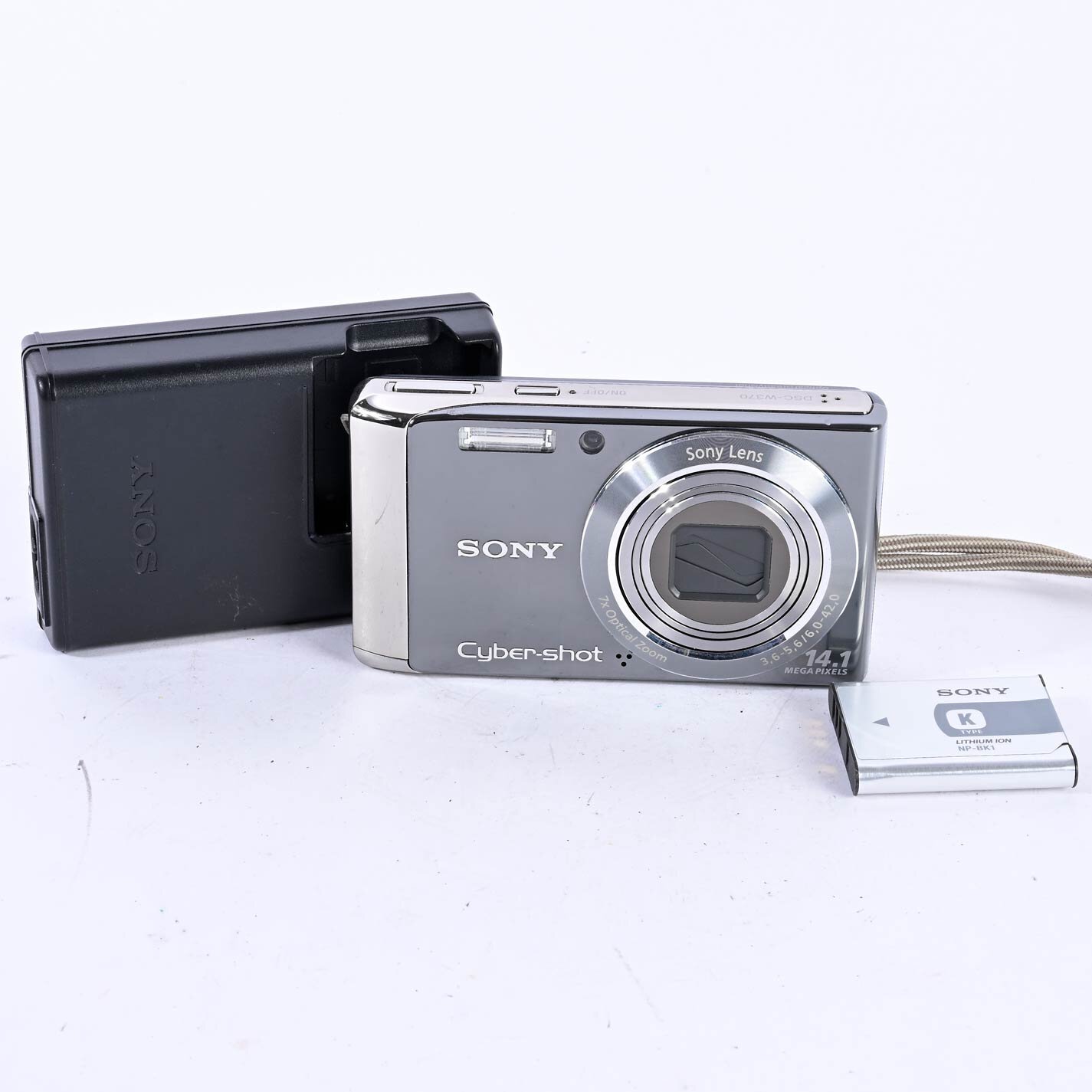 SONY Cybershot DSC-W370 7xOptical Zoom 14.1 Megapixels silber