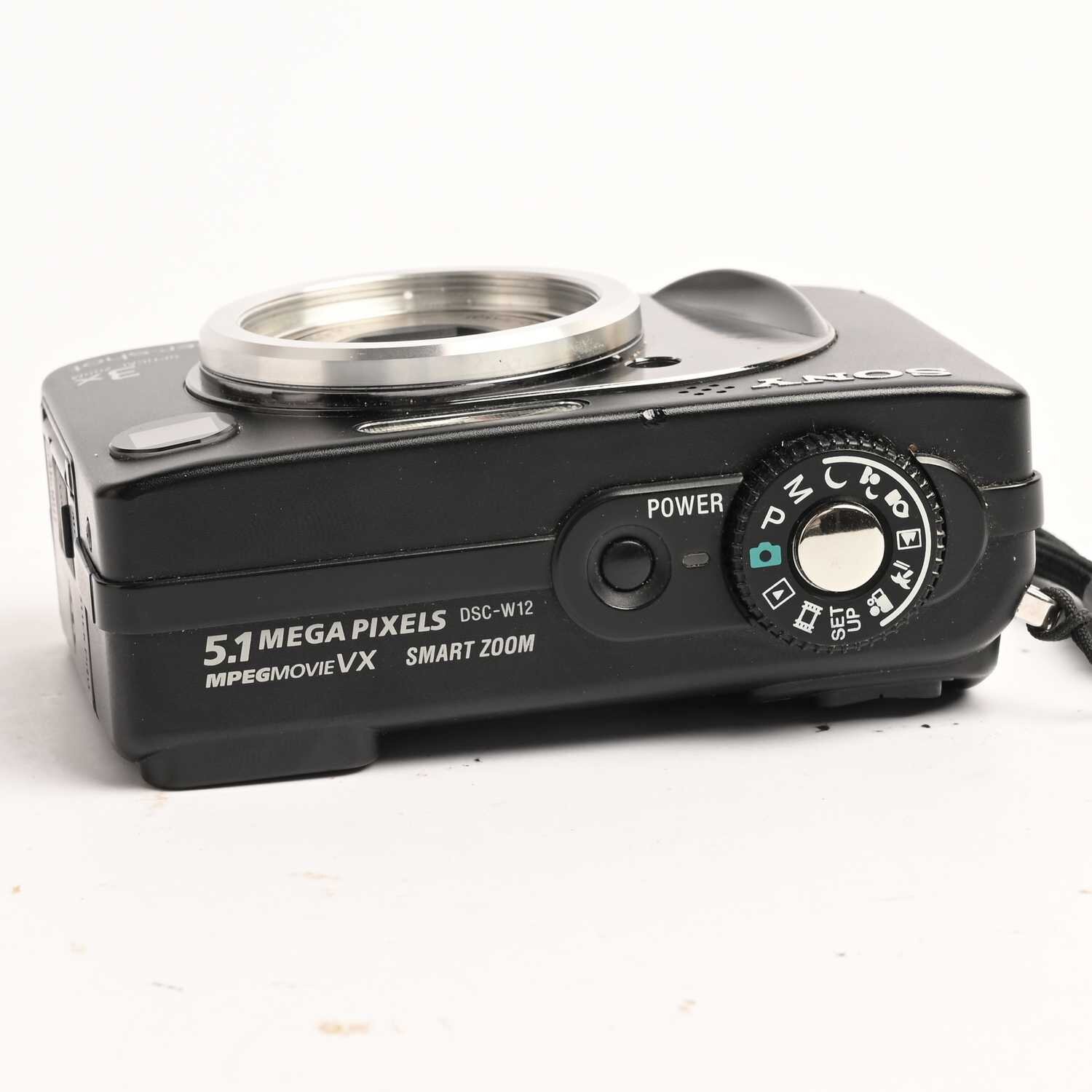 Sony Cyber shot DSC-W12 smart zoom 5,1 Mega Pixel MPEGMOVIE VX