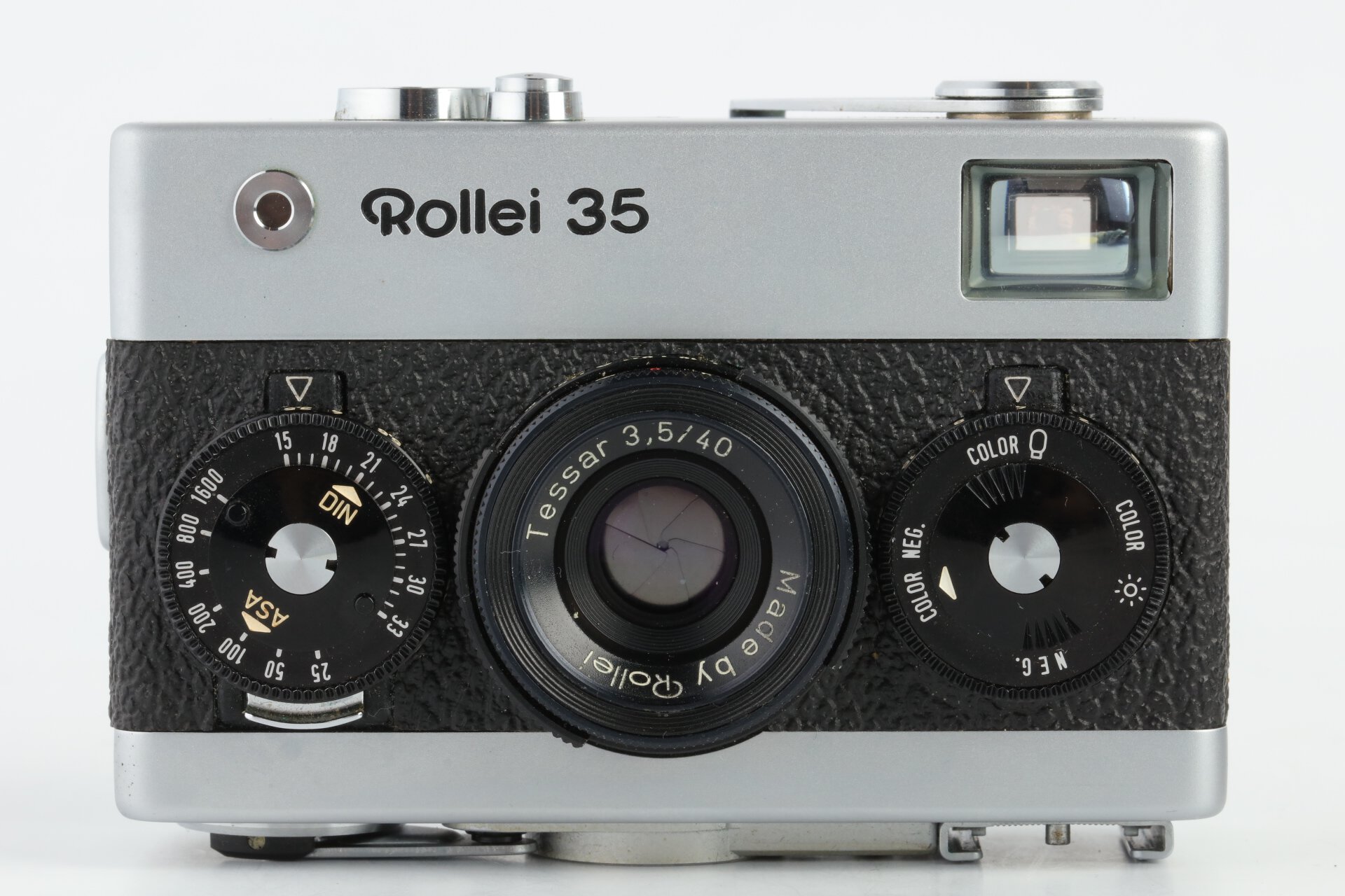 Rollei 35 mit Tessar 40mm F3,5 Made in Singapore