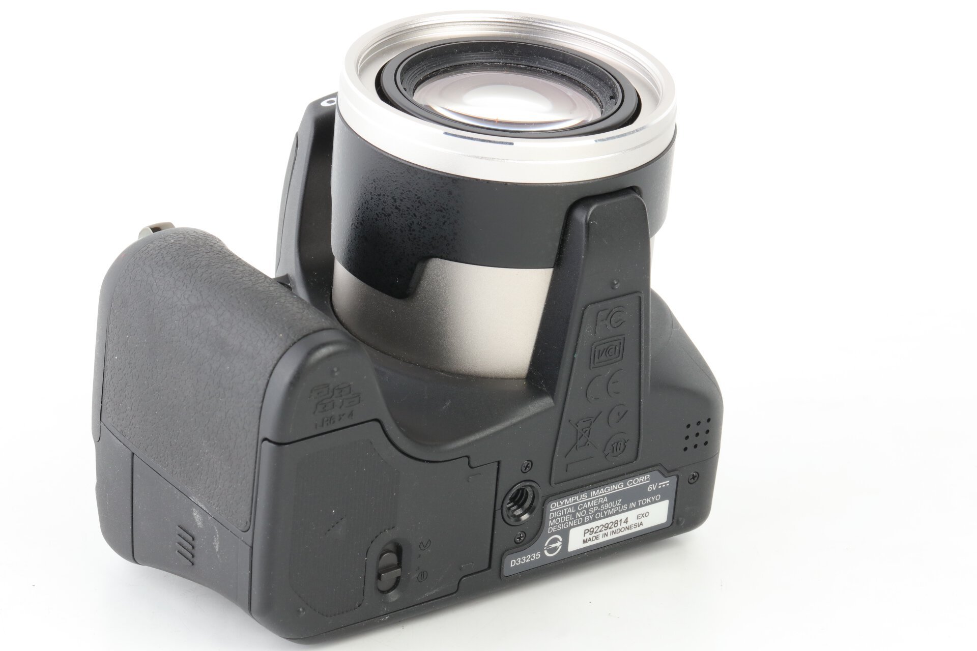 Olympus SP-590UZ IS ED 26x optical wide zoom