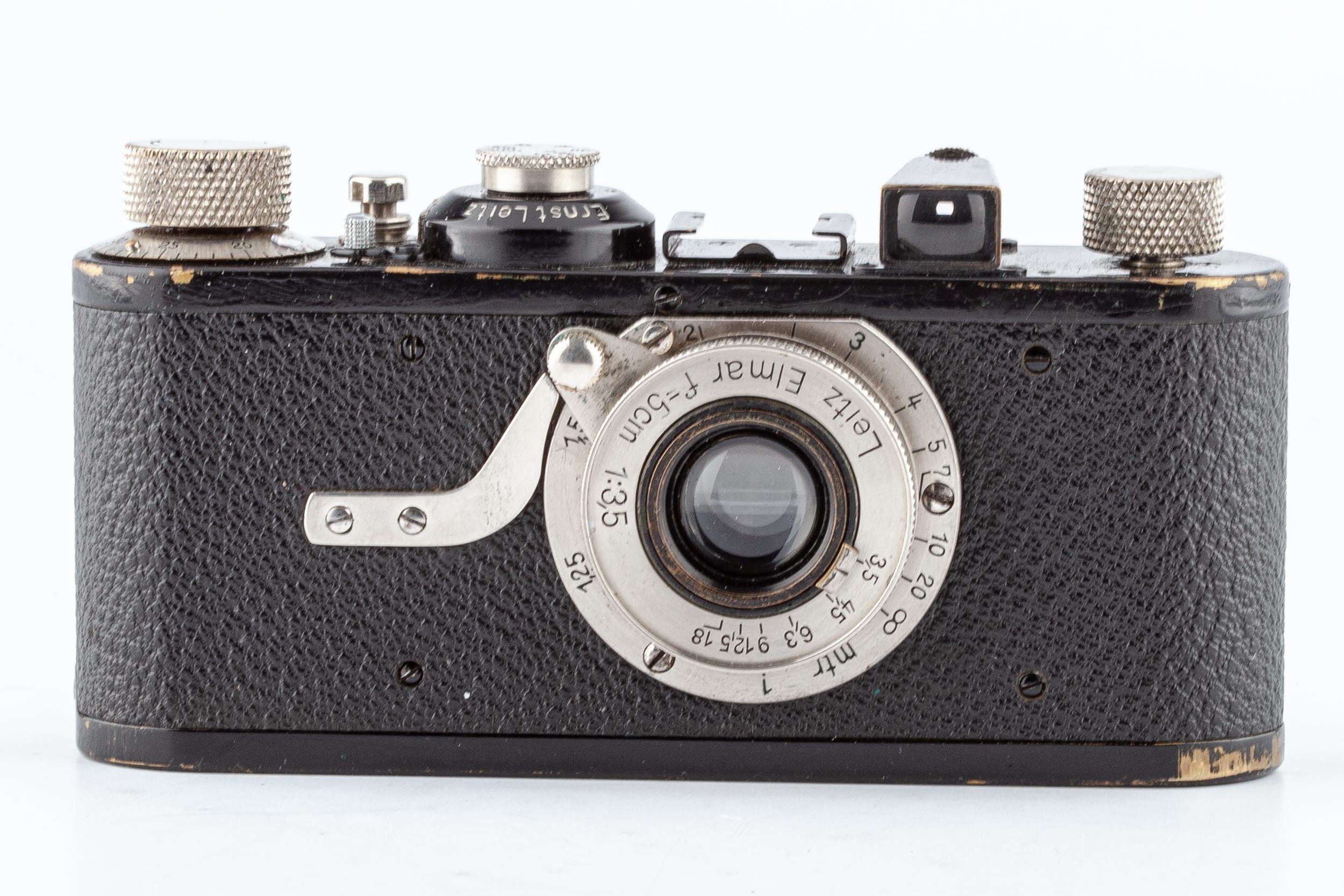 Leitz Leica I Elmar 3,5/5cm camera number 9497