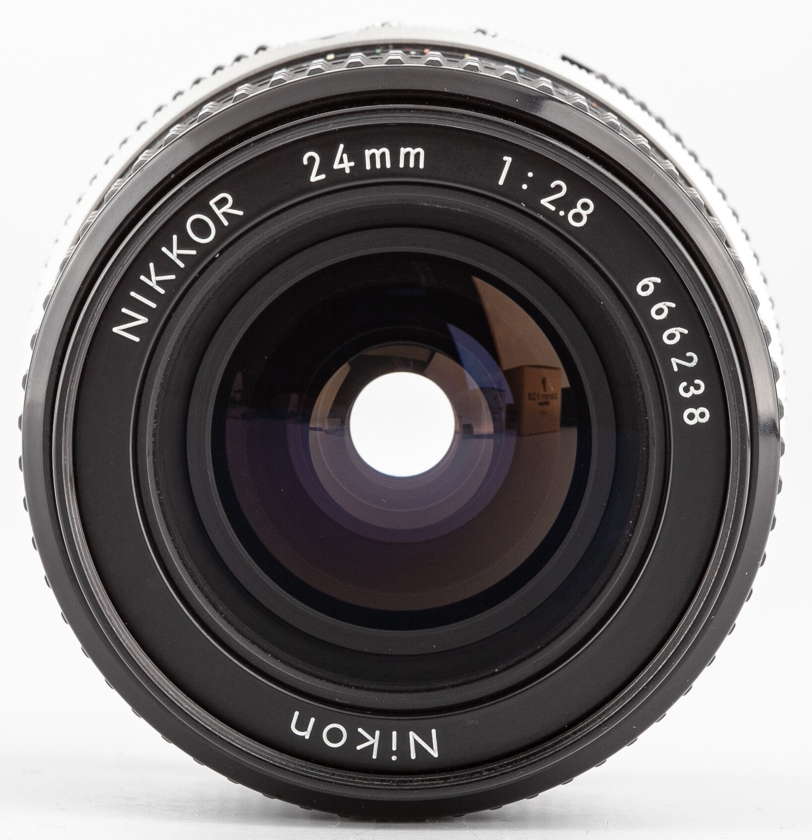 Nikon AI Nikkor 24mm F2.8