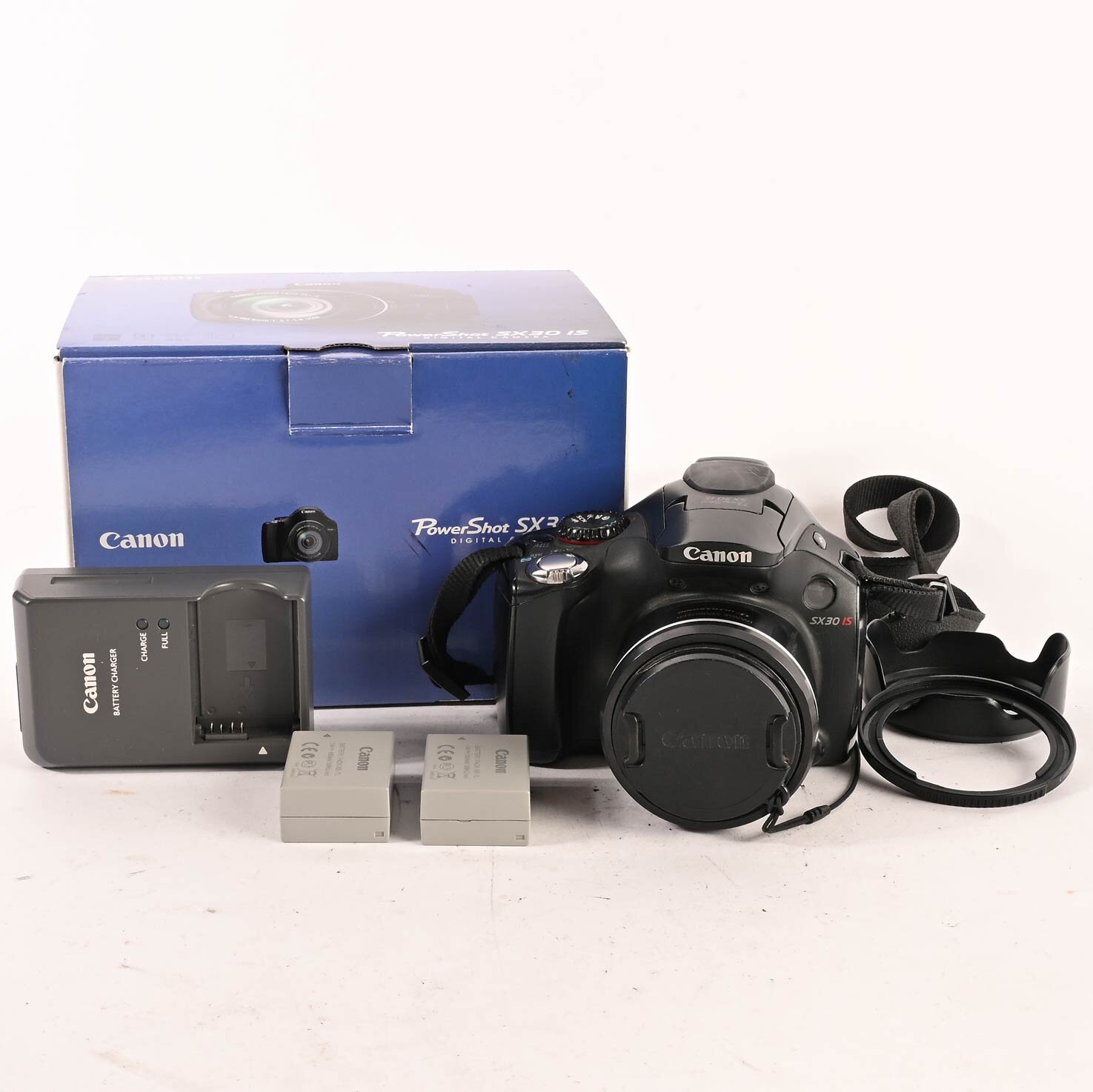 Canon PowerShot SX30 IS mit Ultrasonic 35x IS 4.3-150.5mm 1:2.7-5.8 14.1 MP HD