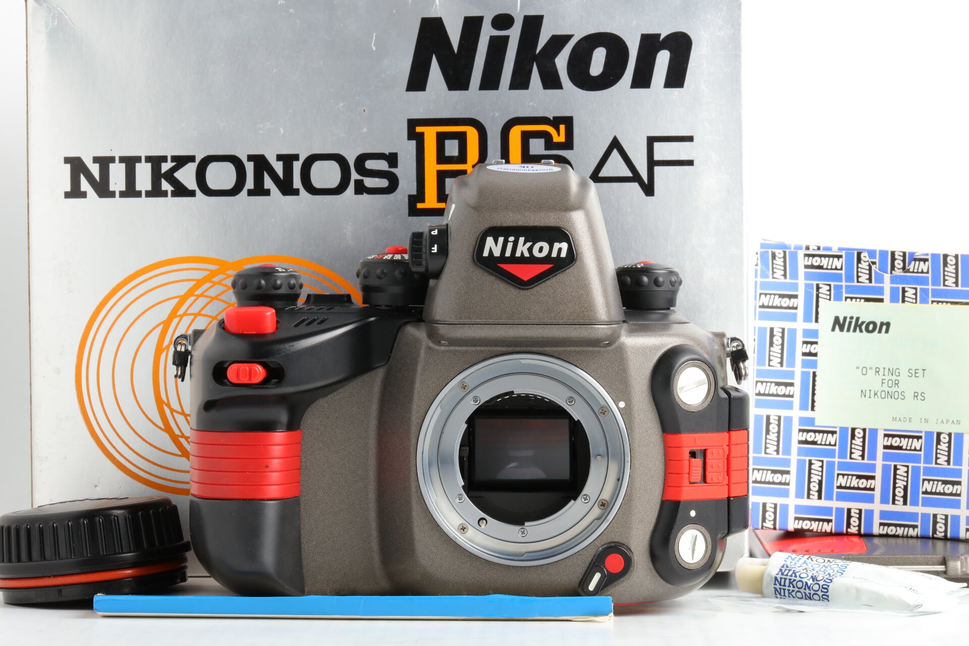 Nikon Nikonos RS AF Unterwassergehäuse ▻ bei SHphoto.de