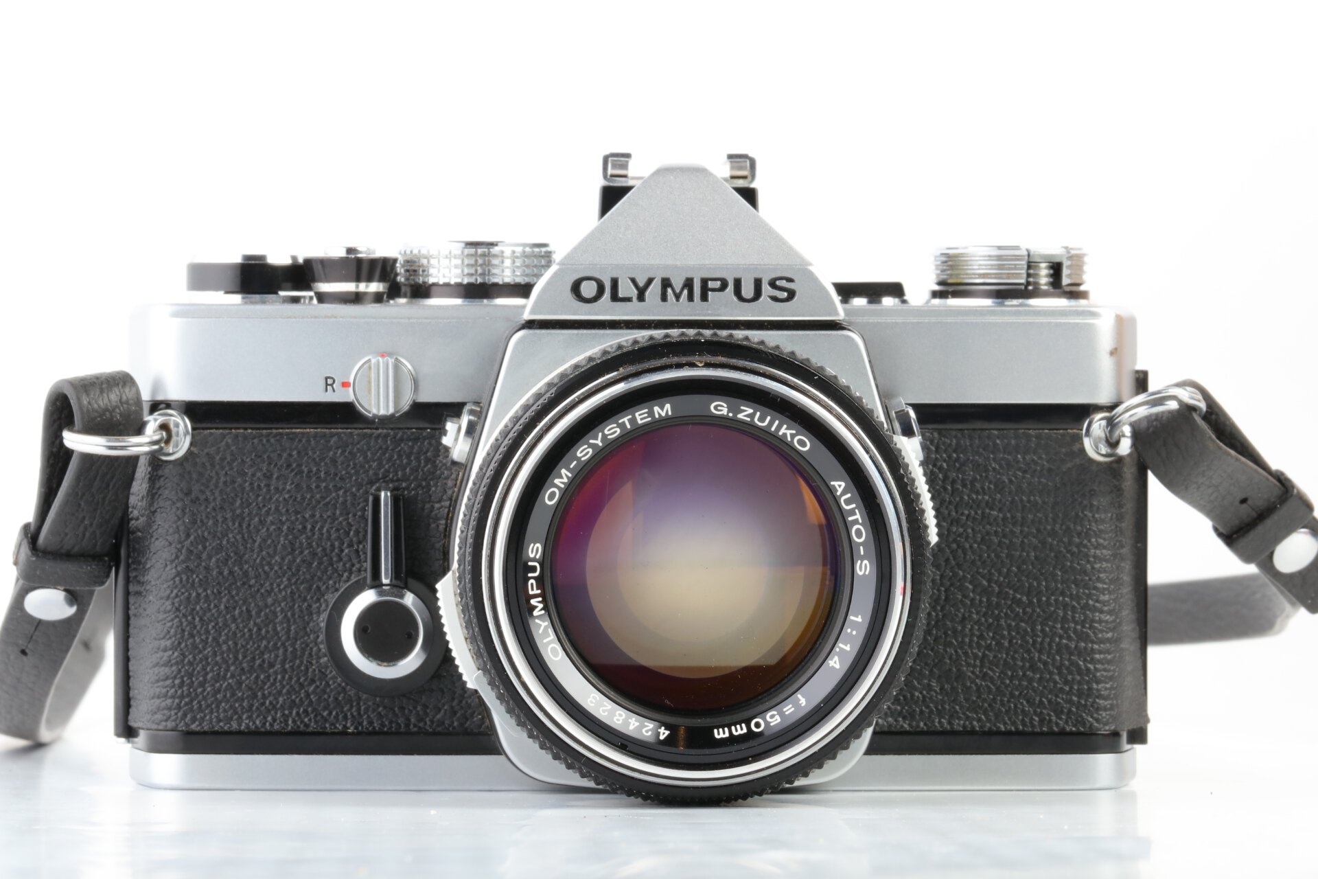 Olympus OM-1 chrom + G.Zuiko 1,4/50mm Auto-S