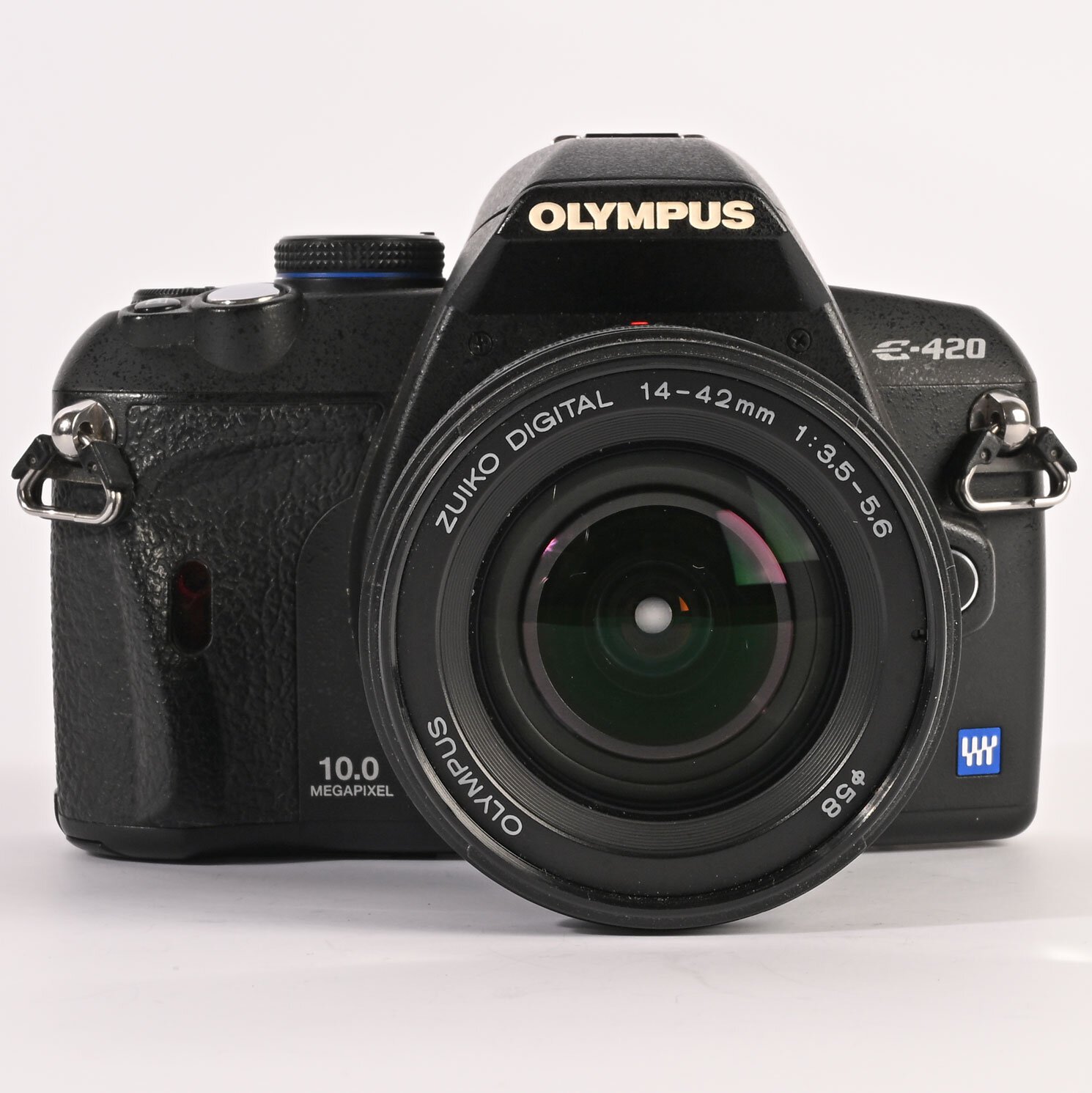 Olympus E-420+3,5-5,6/14-42mm-10MP