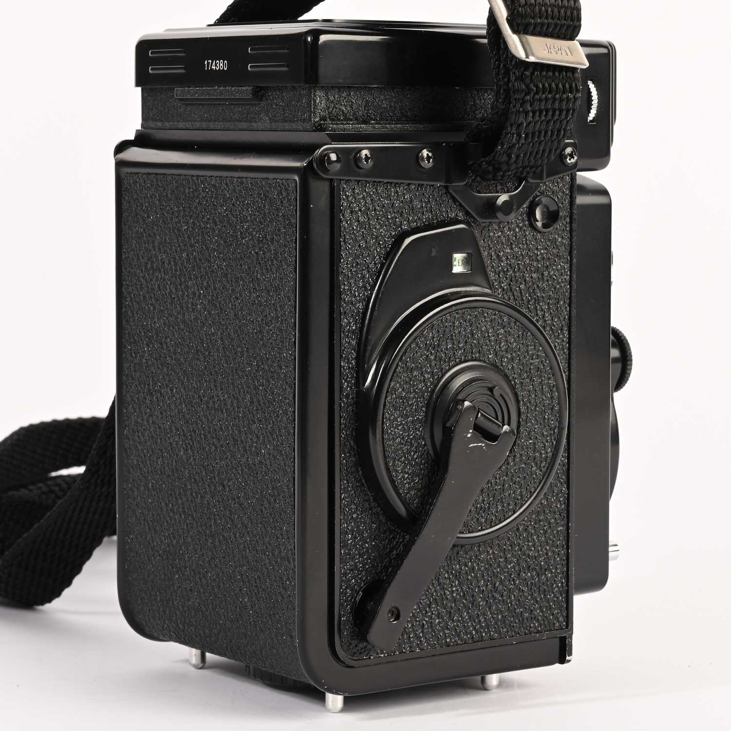 Yashica Mat-124 G 6x6 TLR 120film