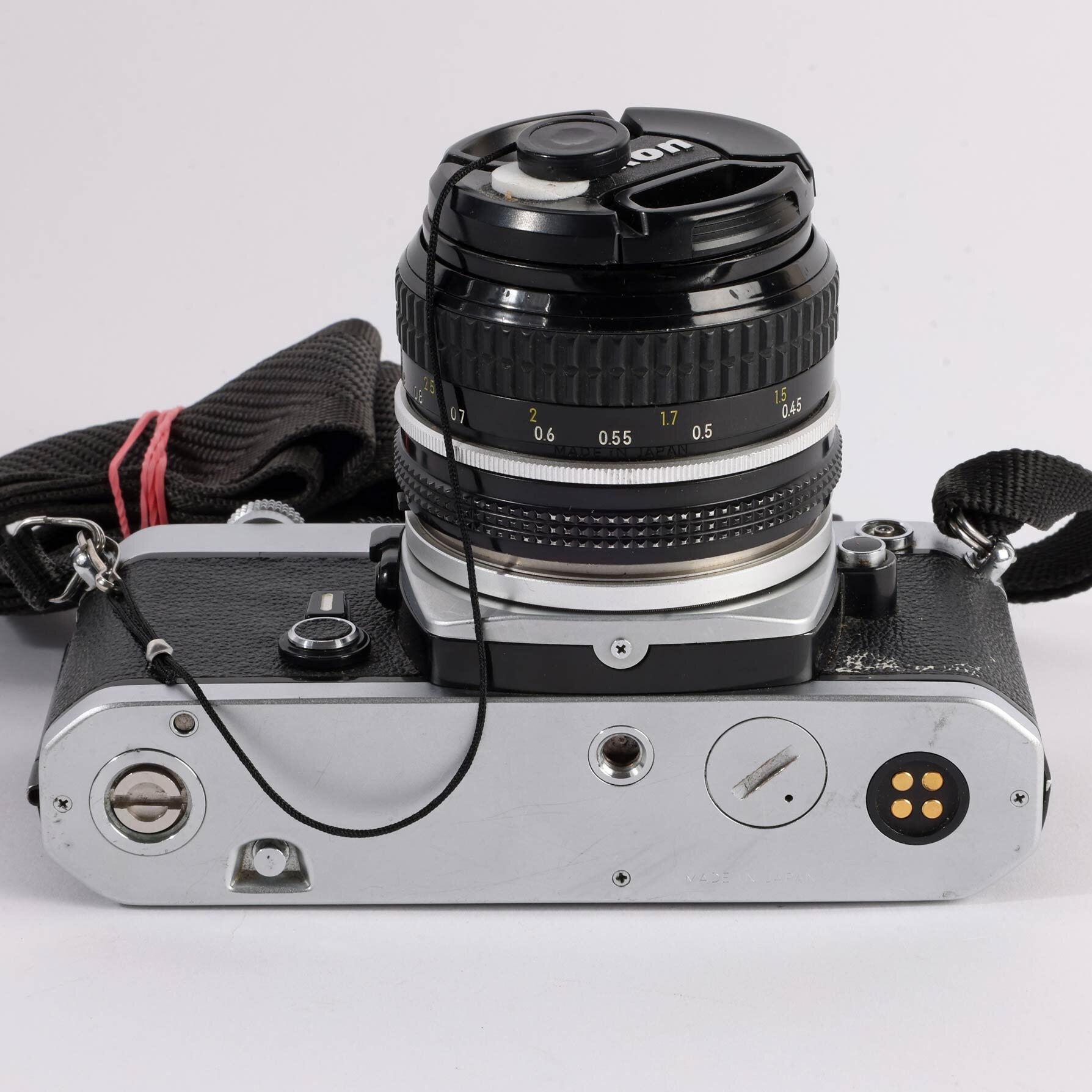 Nikon FM Analog Spiegelreflex Nikkor 2/50 mm