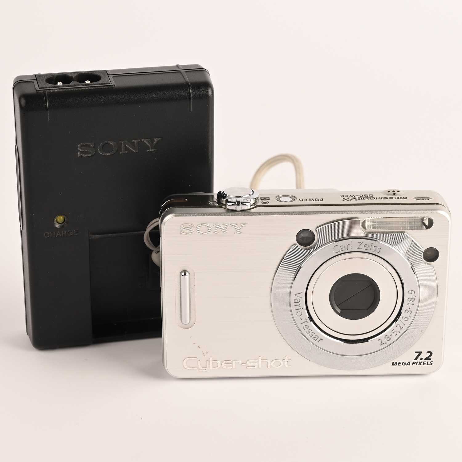 Sony Cyber-shot DSC-W35 7.2MP Digital Camera Carl Zeiss Objektiv