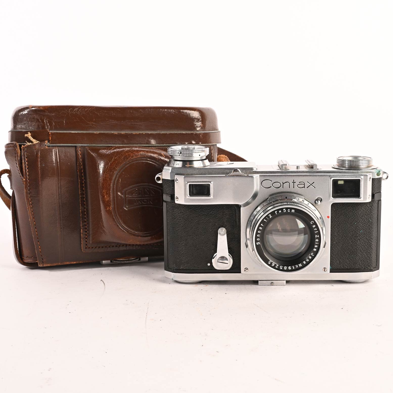 Carl Zeiss Jena Contax II Rangefinder Carl Zeiss Jena Sonnar 1:2/5 cm ohne Kameras Nummer