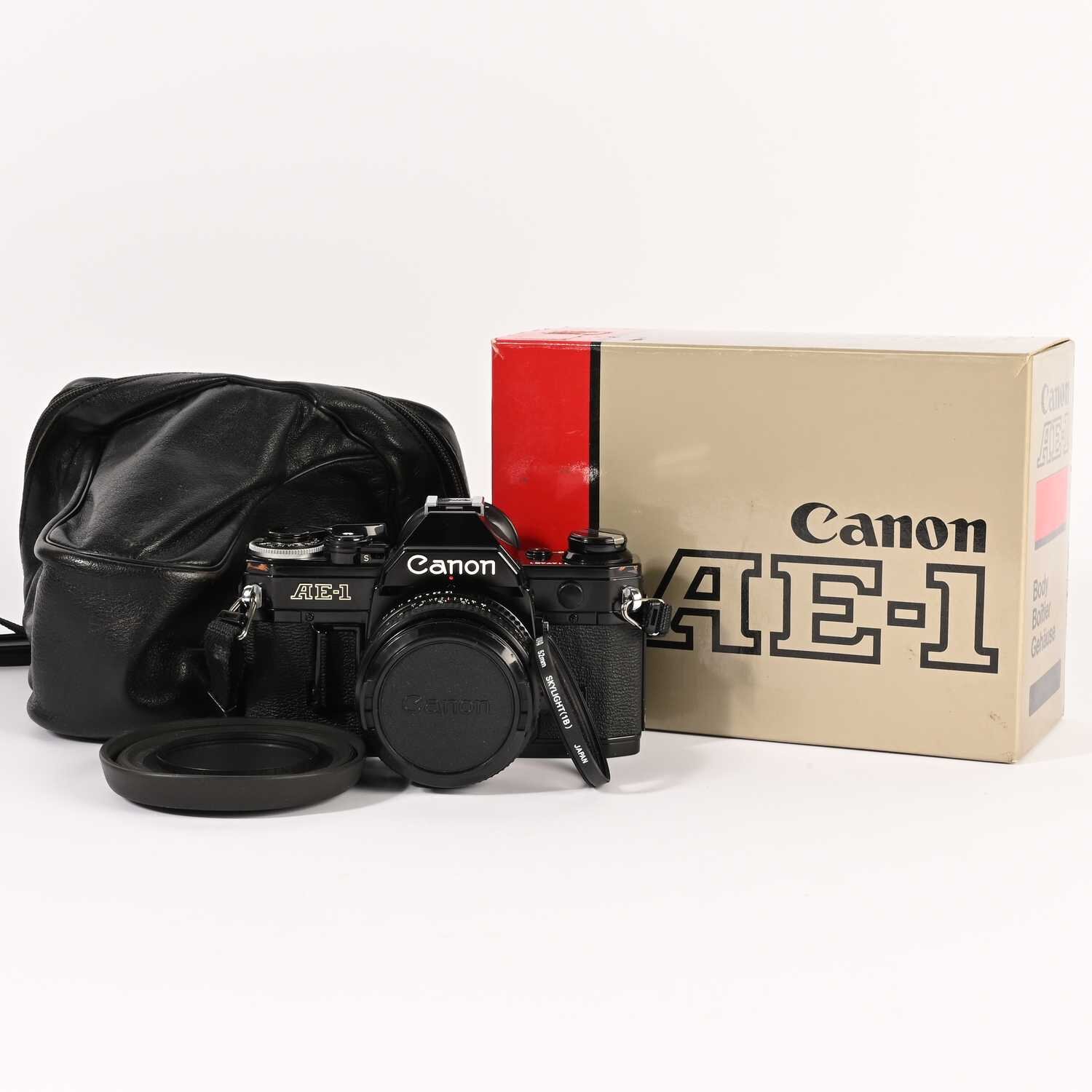 Canon AE-1 Canon FD 50/1,8 analog Spiegelreflex black