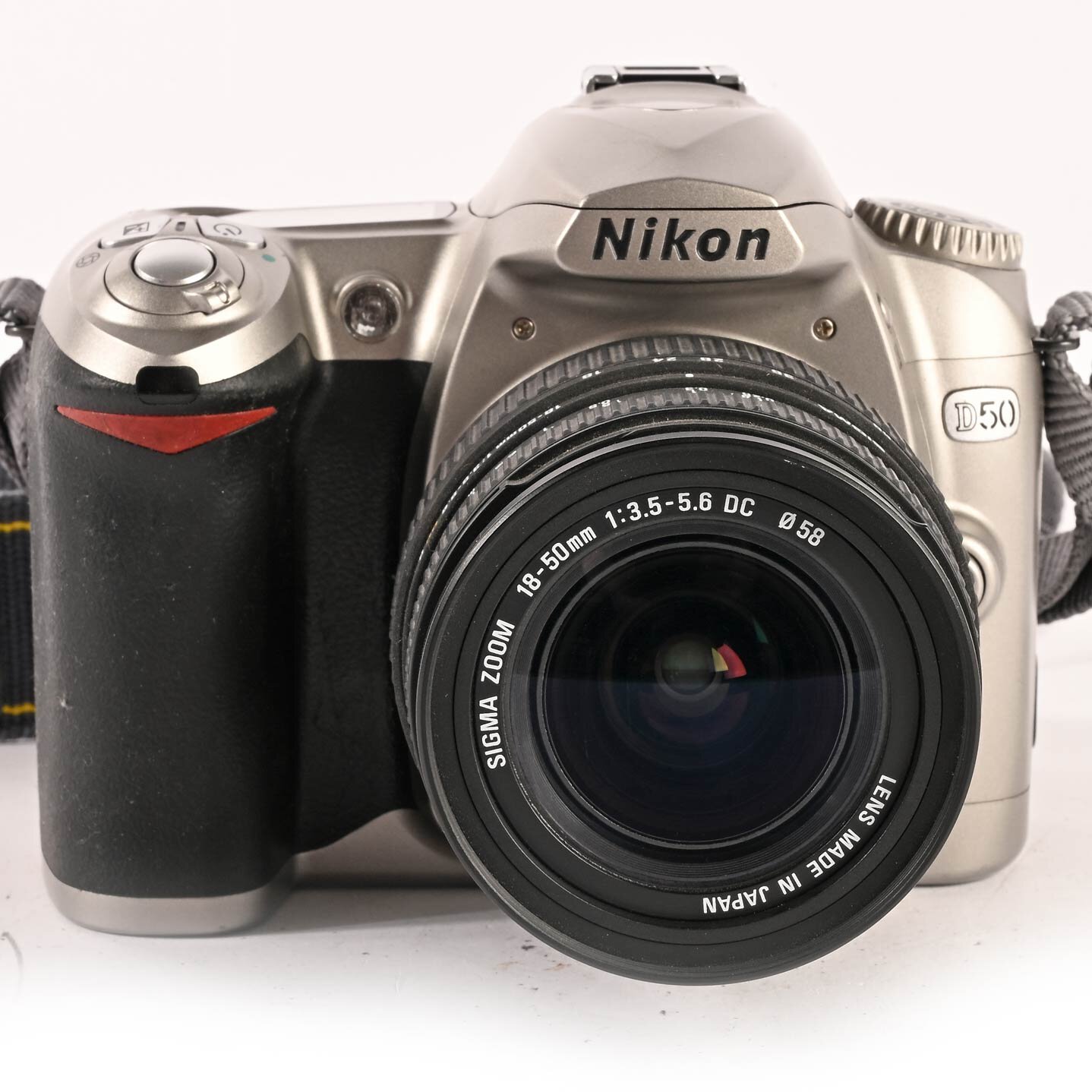 Nikon D50 Digitalkamera AF-S 18-55mm F/3.5-5.6 G ED  DSLR Kamera