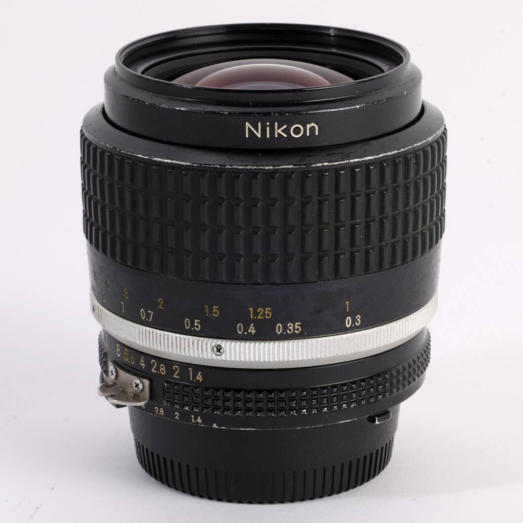 Nikon Nikkor 35mm 1:1.4 AIS