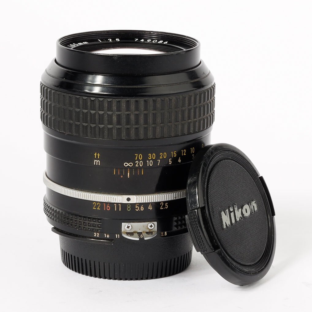 Nikon Nikkor 2.5/105mm Ai
